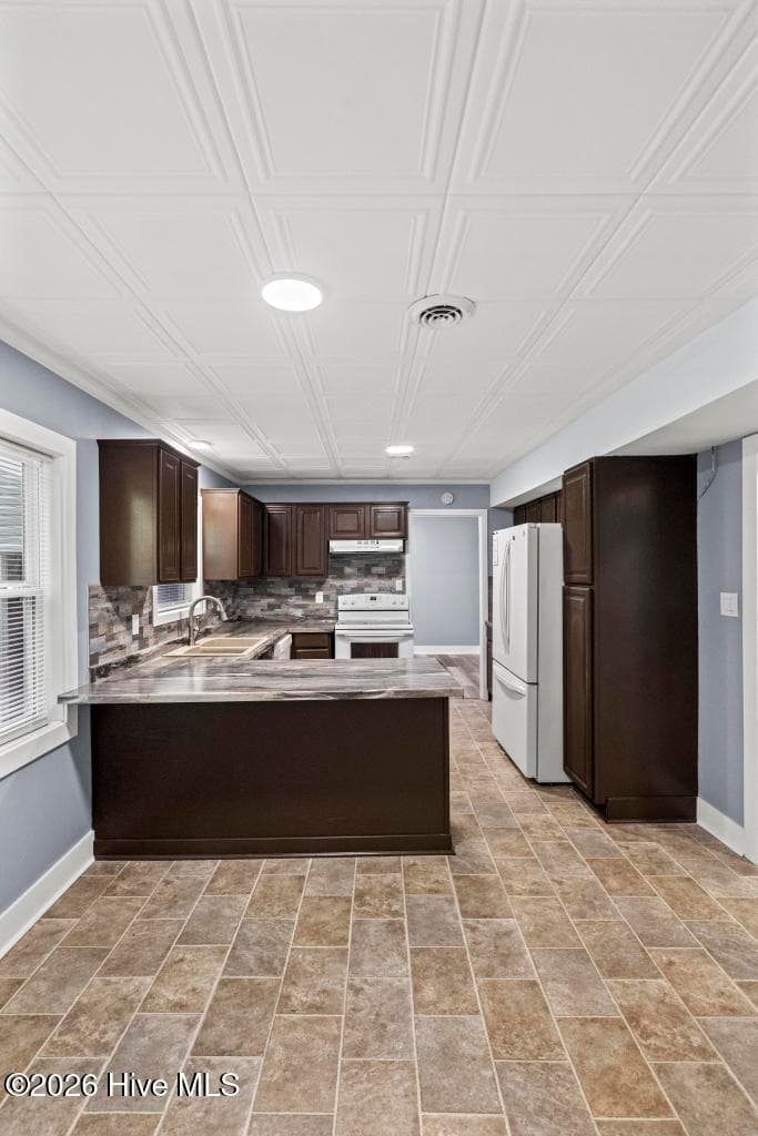 211 Warren Court, Jacksonville, NC 28546
