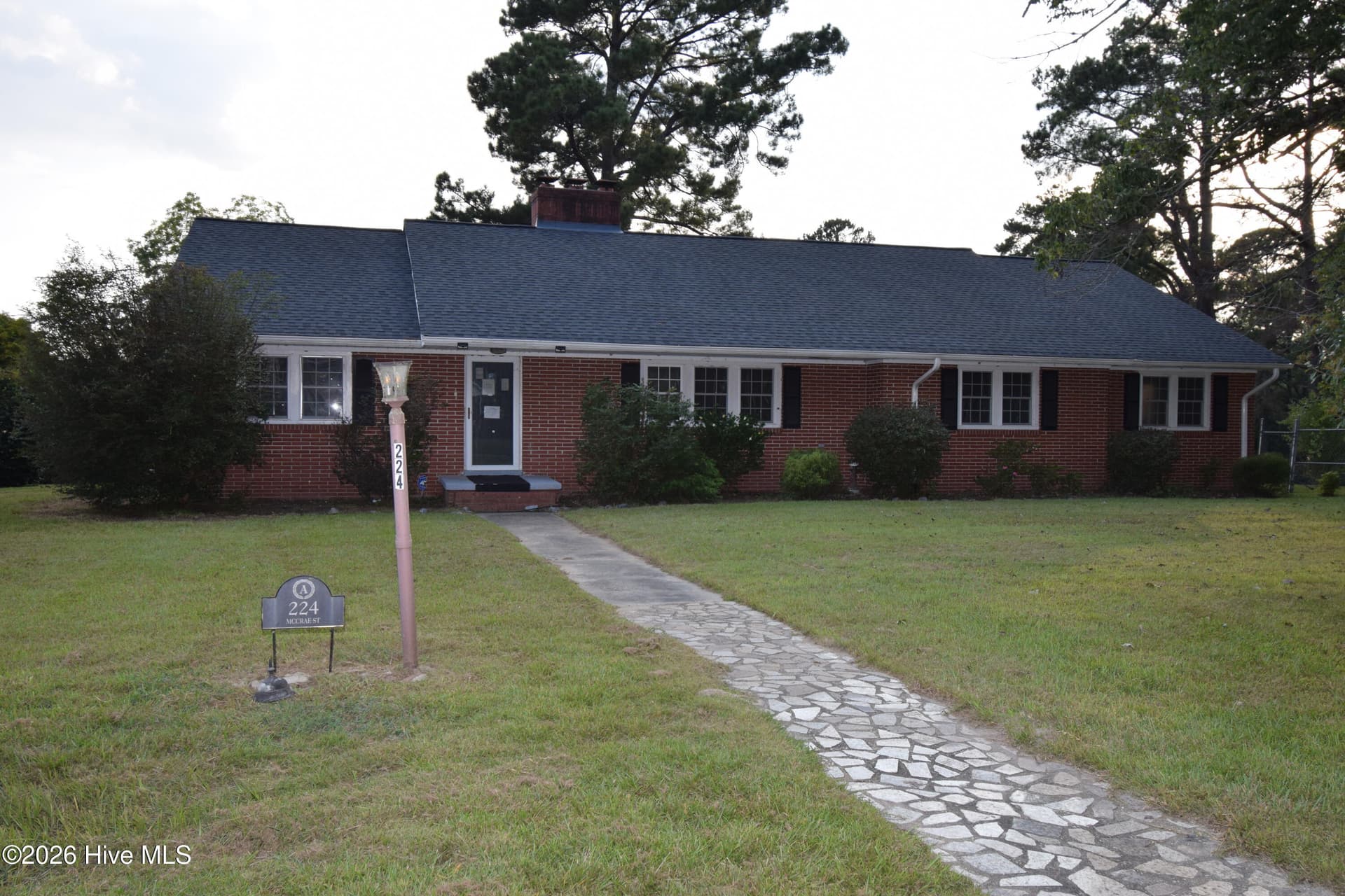 Single Family Residence at 224 Mccrae Street, Grifton, NC 28530