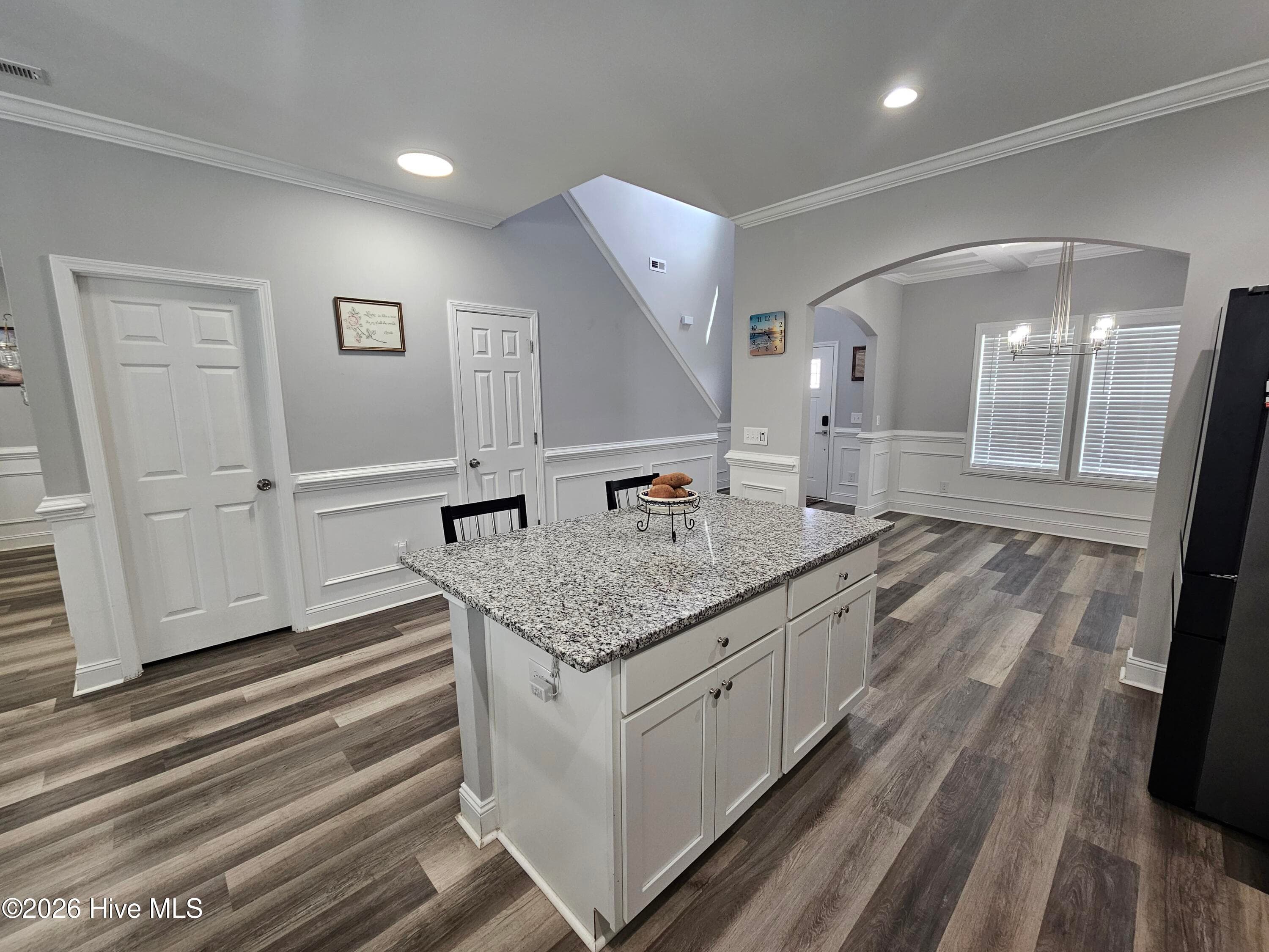 Single Family Residence at 109 Fox Cove Crossing, Jacksonville, NC 28546, photo 4 of 24