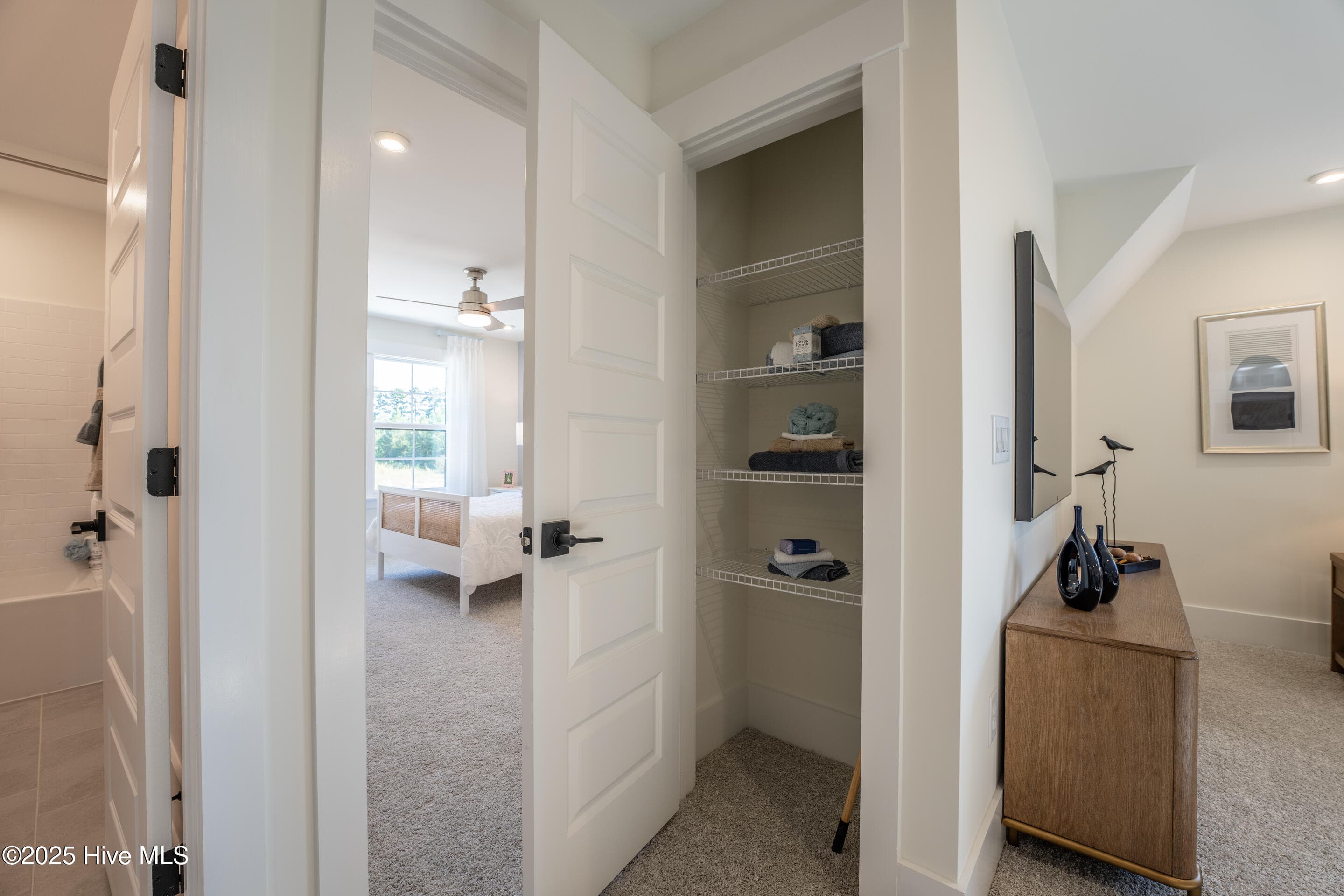 Single Family Residence at 1060 Fawn Valley Way, Wilmington, NC 28409, photo 20 of 40