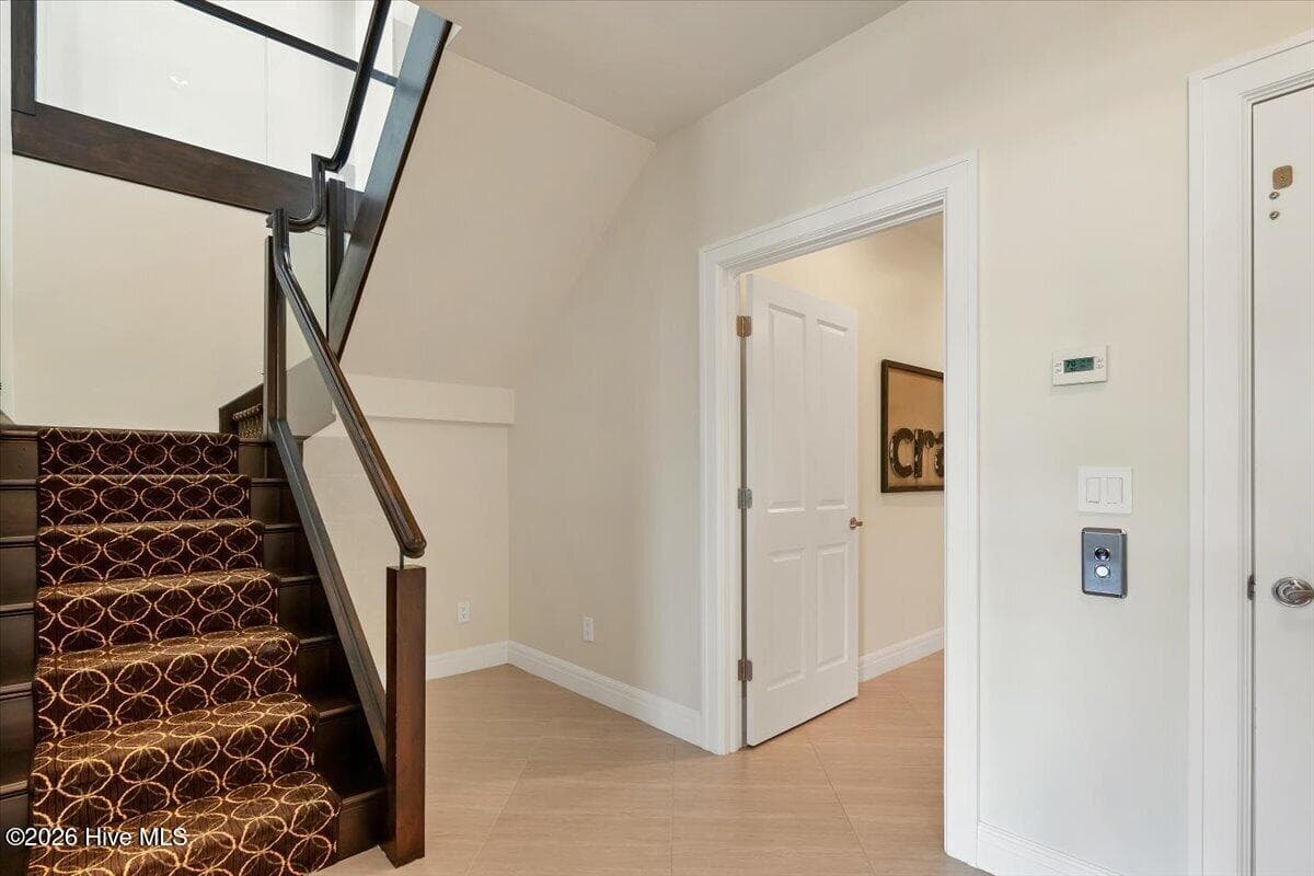 Single Family Residence at 475 Lake Dornoch Drive, Pinehurst, NC 28374, photo 11 of 17