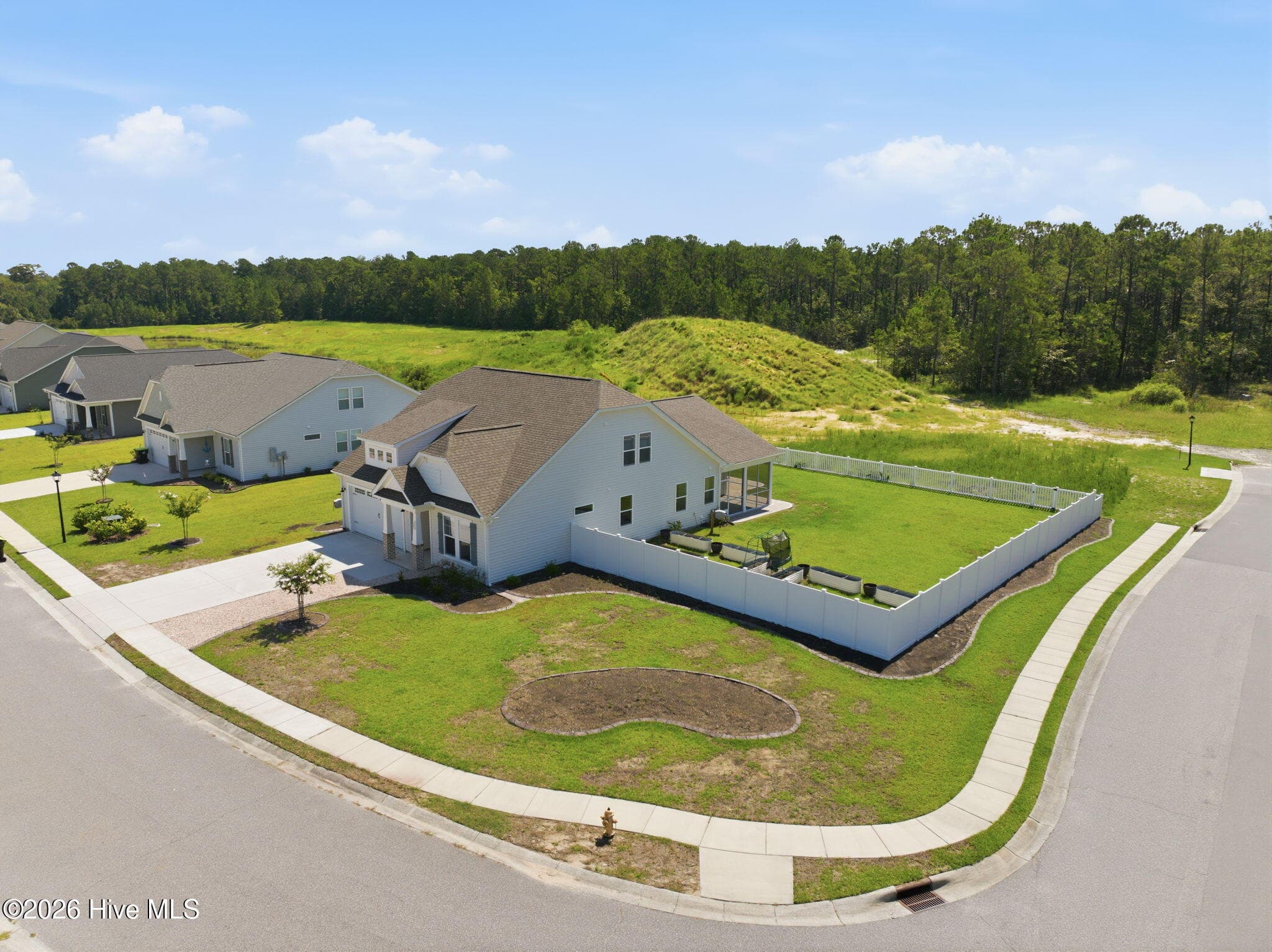 Single Family Residence at 609 Edgeside Drive SE, Bolivia, NC 28422, photo 52 of 67