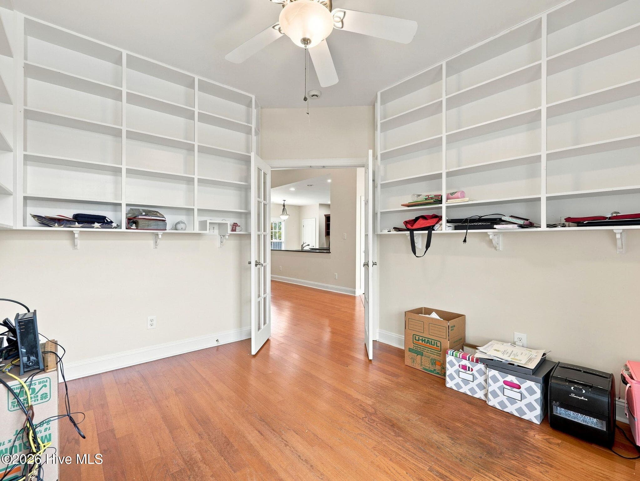 304 Drayton Hall, Jacksonville, NC 28540