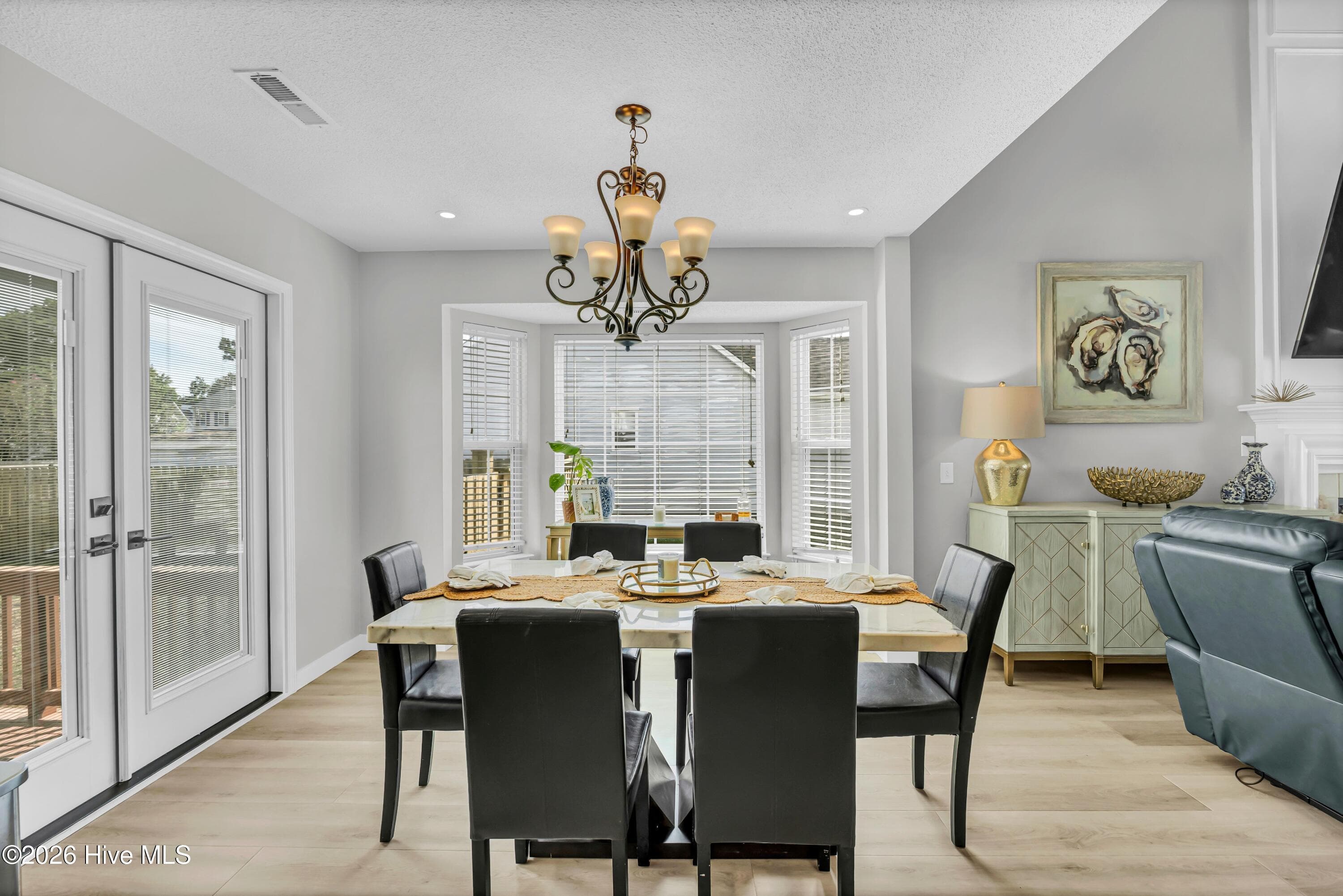 Single Family Residence at 507 Commons Way, Wilmington, NC 28409, photo 12 of 51