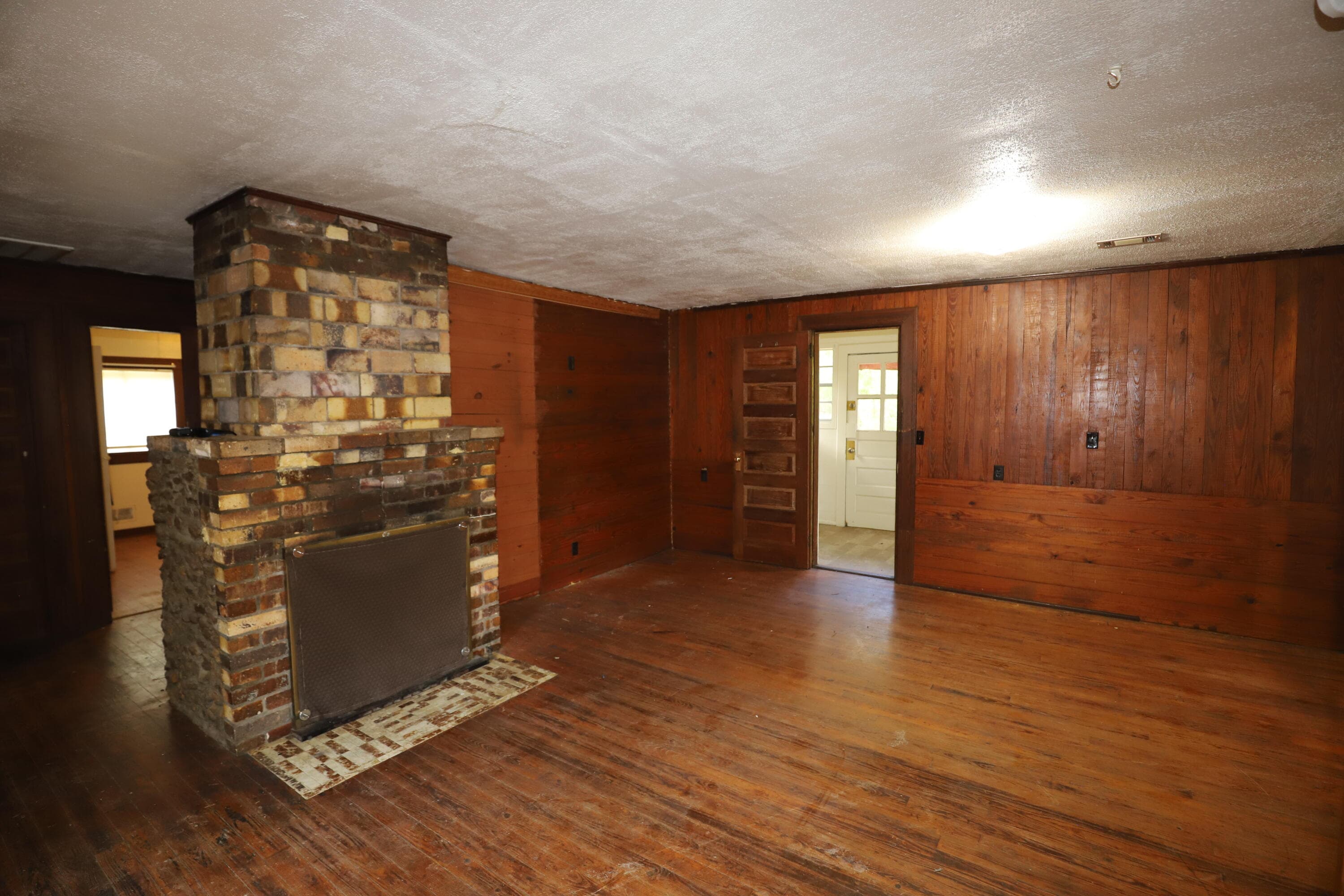 Single Family Residence at 5631 Old Augusta Highway, Grovetown, GA 30813, photo 7 of 34
