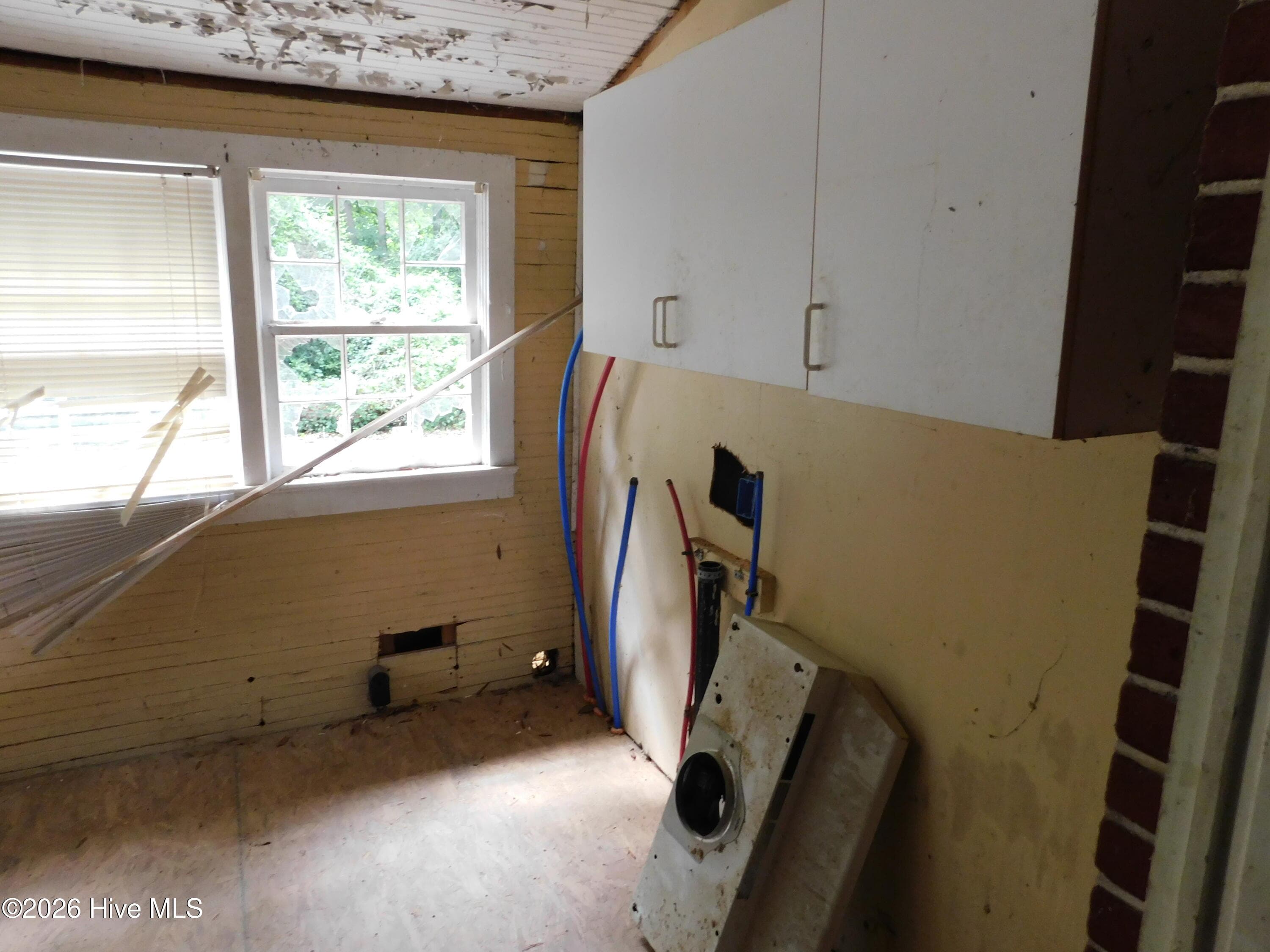 Single Family Residence at 7 First Street, Laurinburg, NC 28352, photo 14 of 20