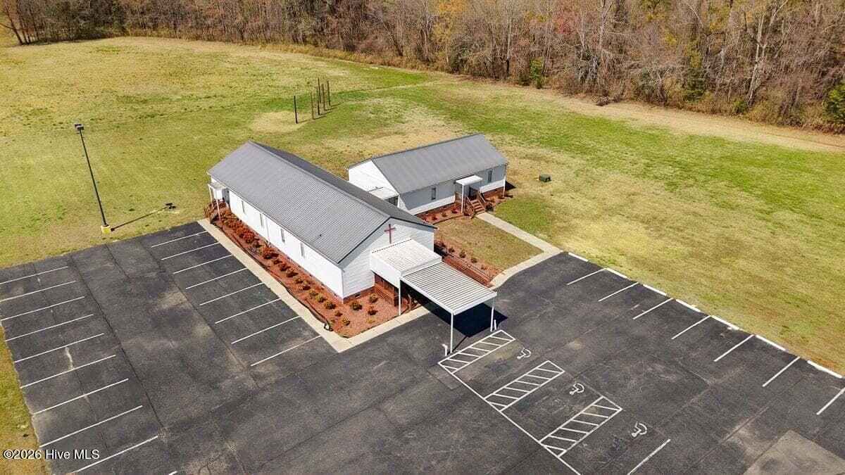 3806 U.S. 258, Kinston, NC 28504