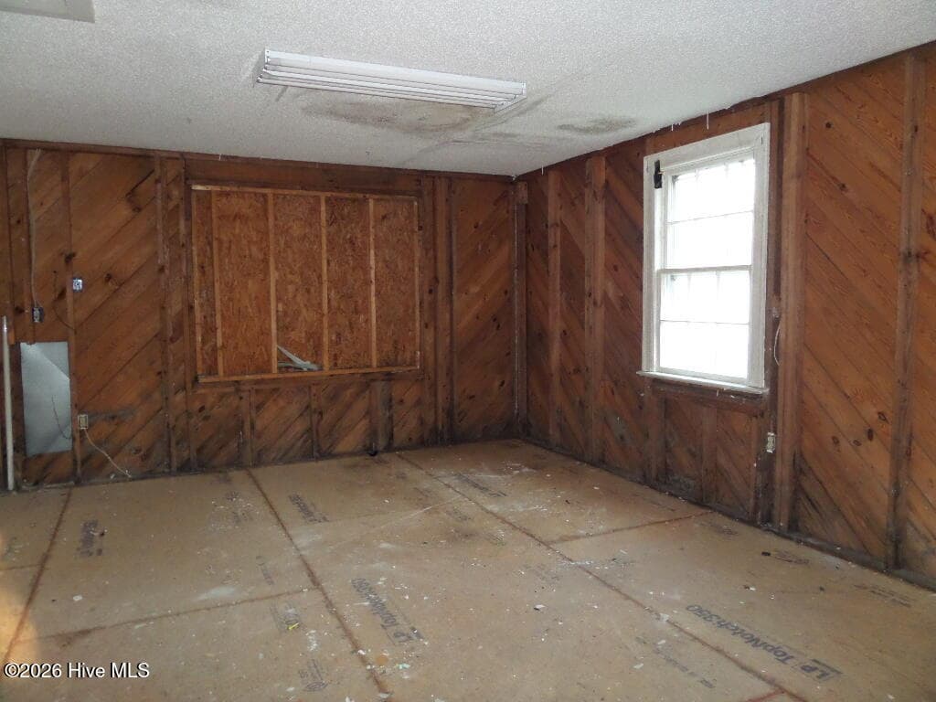Single Family Residence at 201 Ellington Street, New Bern, NC 28560, photo 23 of 29