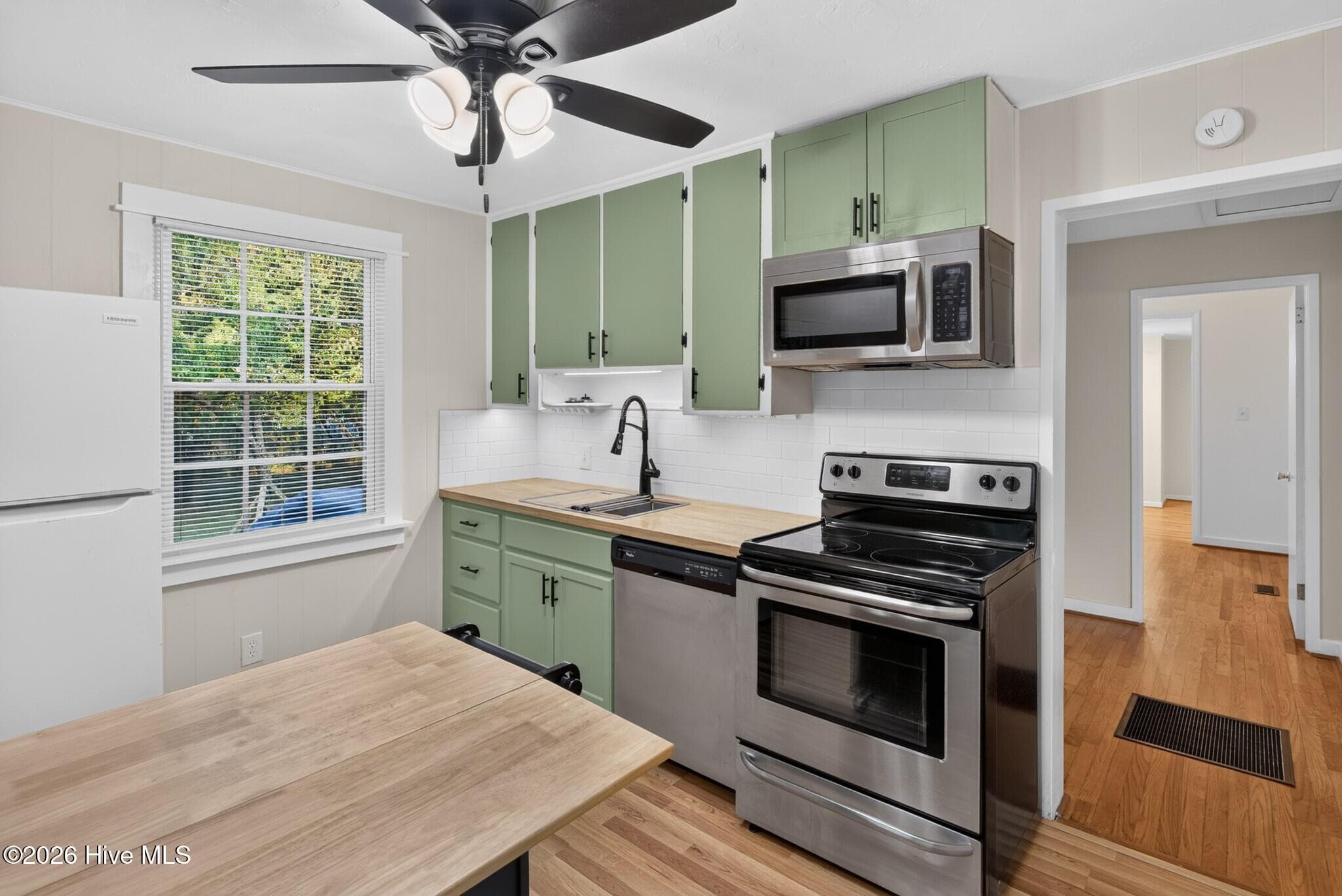 Single Family Residence at 2315 Henry Circle, Augusta, GA 30906, photo 12 of 38