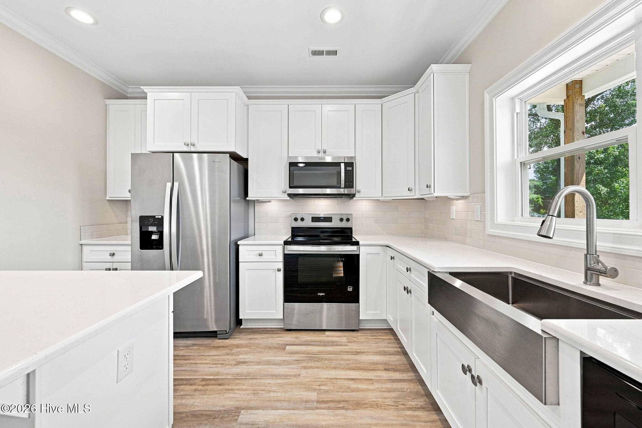 Single Family Residence at 751 Driftwood Drive, Hampstead, NC 28443, photo 20 of 52
