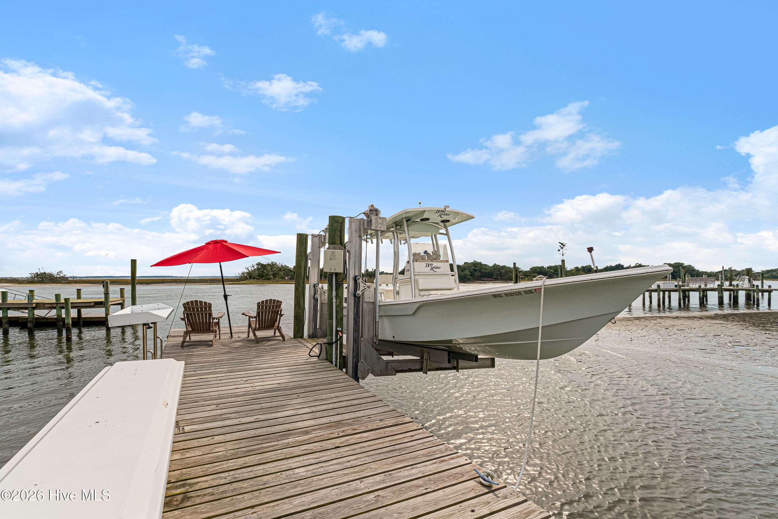 Single Family Residence at 2616 Lennoxville Road, Beaufort, NC 28516, photo 2 of 92