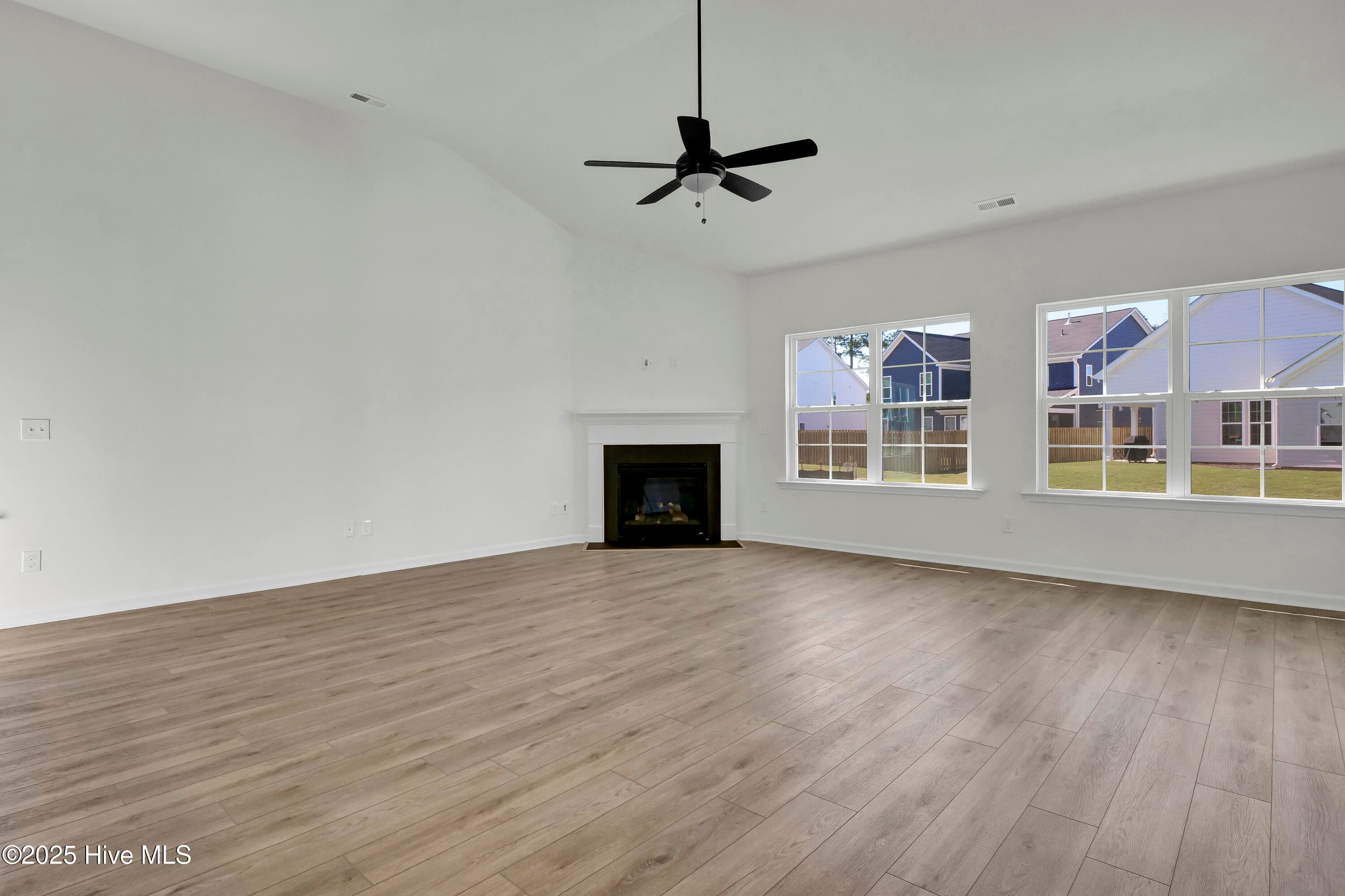 Single Family Residence at 1181 Sunwater Terrace, Leland, NC 28451, photo 10 of 45