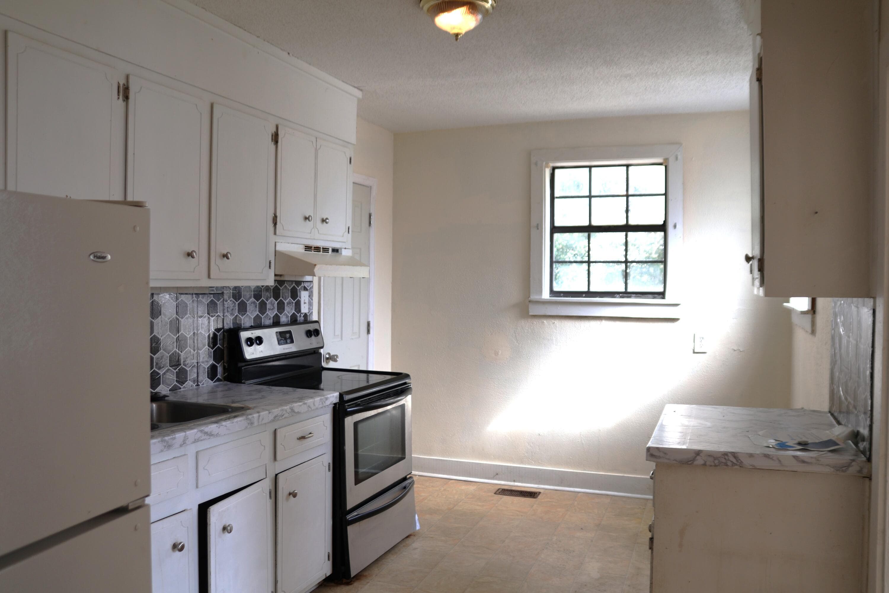 Single Family Residence at 717 Tucker Avenue, Waynesboro, GA 30830, photo 7 of 17
