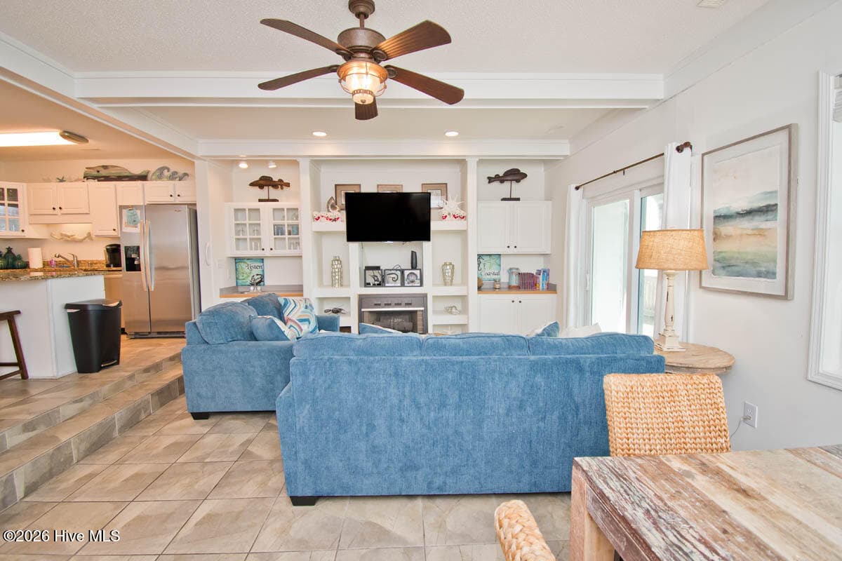 Condominium at 2909 Pointe West Drive 3b1, Emerald Isle, NC 28594, photo 13 of 34