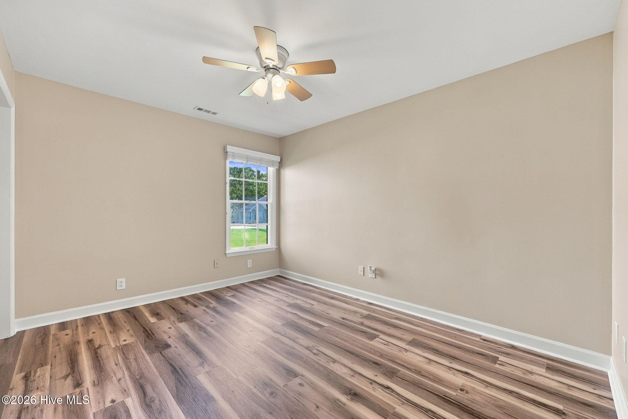Single Family Residence at 620 Riva Ridge Road, Sneads Ferry, NC 28460, photo 29 of 50