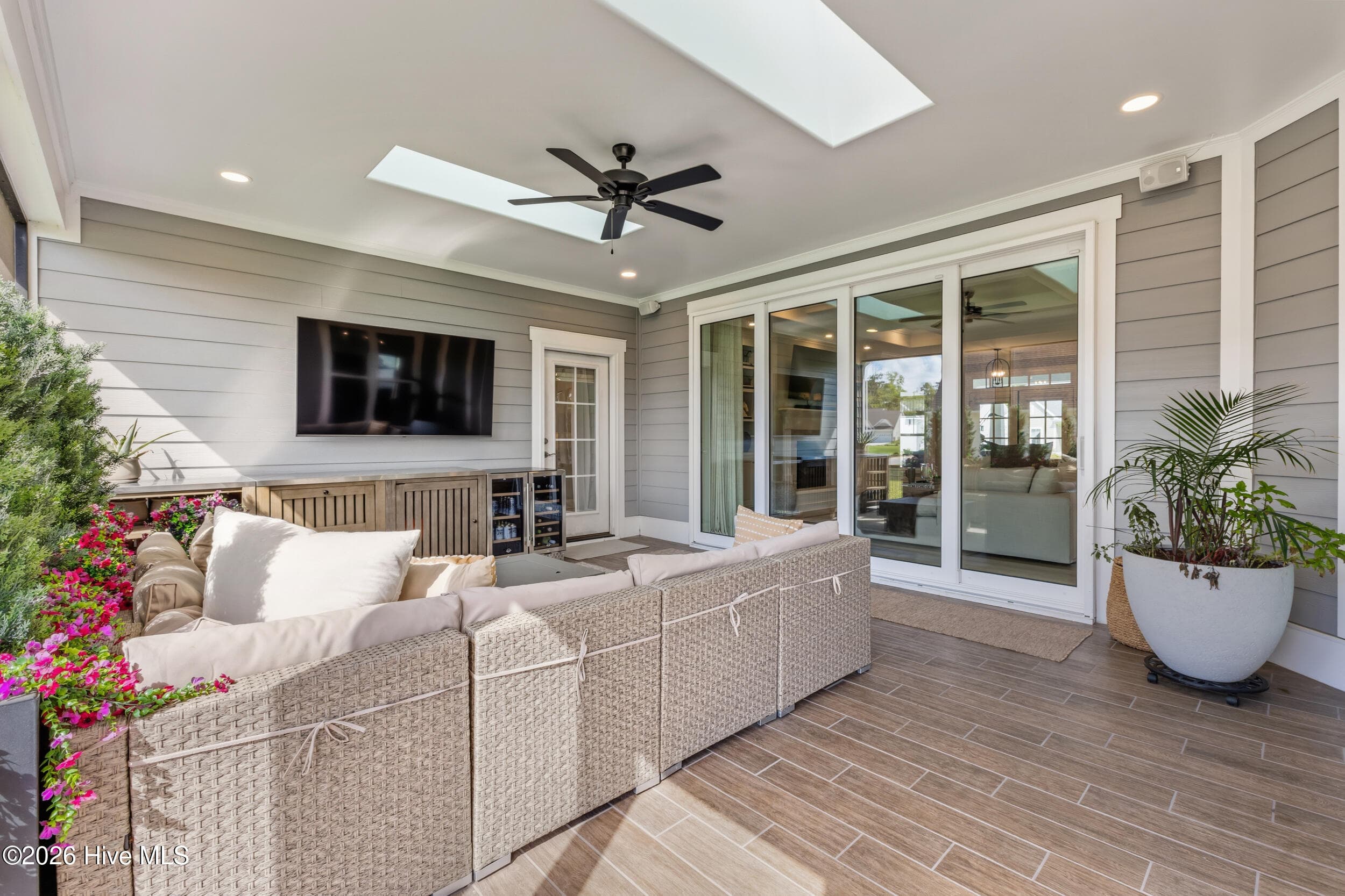 Single Family Residence at 5089 Saltgrass Cove, Leland, NC 28451, photo 39 of 132