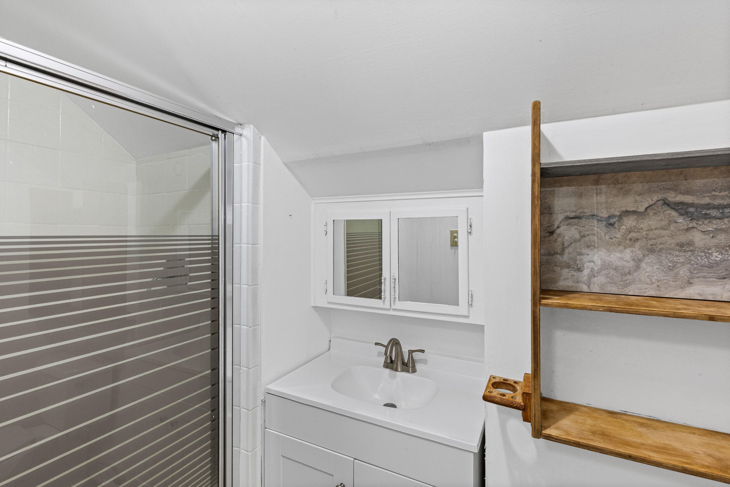 Upstairs Bathroom - 2355 Forster Street, Augusta, GA 30904