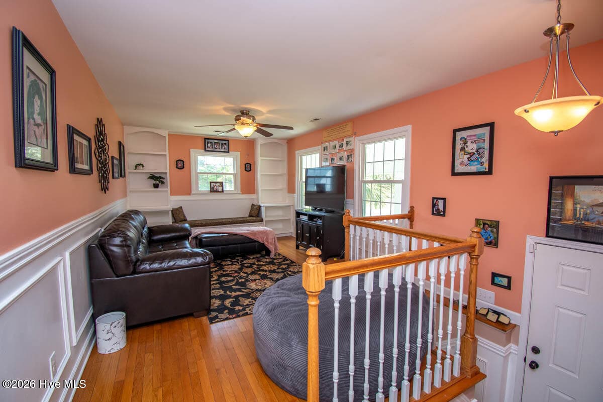 Single Family Residence at 310 Holly Lane, Cape Carteret, NC 28584, Cape Carteret, photo 3 of 8