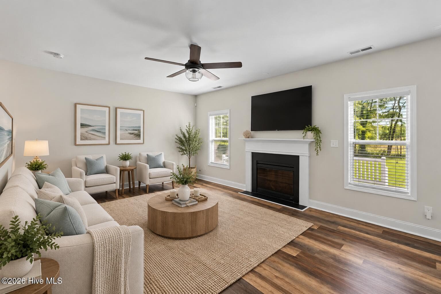 Single Family Residence at 201 Old Millstone Court, Sneads Ferry, NC 28460, photo 20 of 86