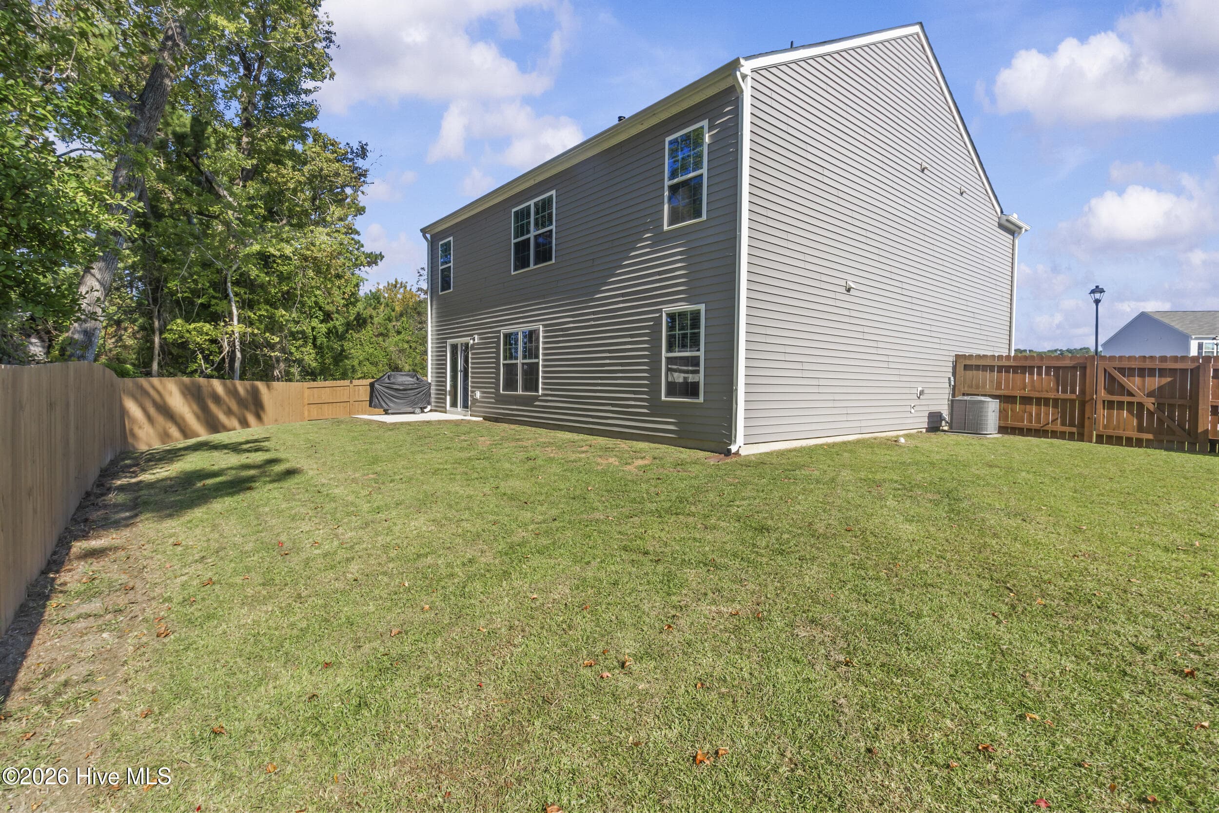 Backyard - 4019 Emerald View, New Bern, NC 28560