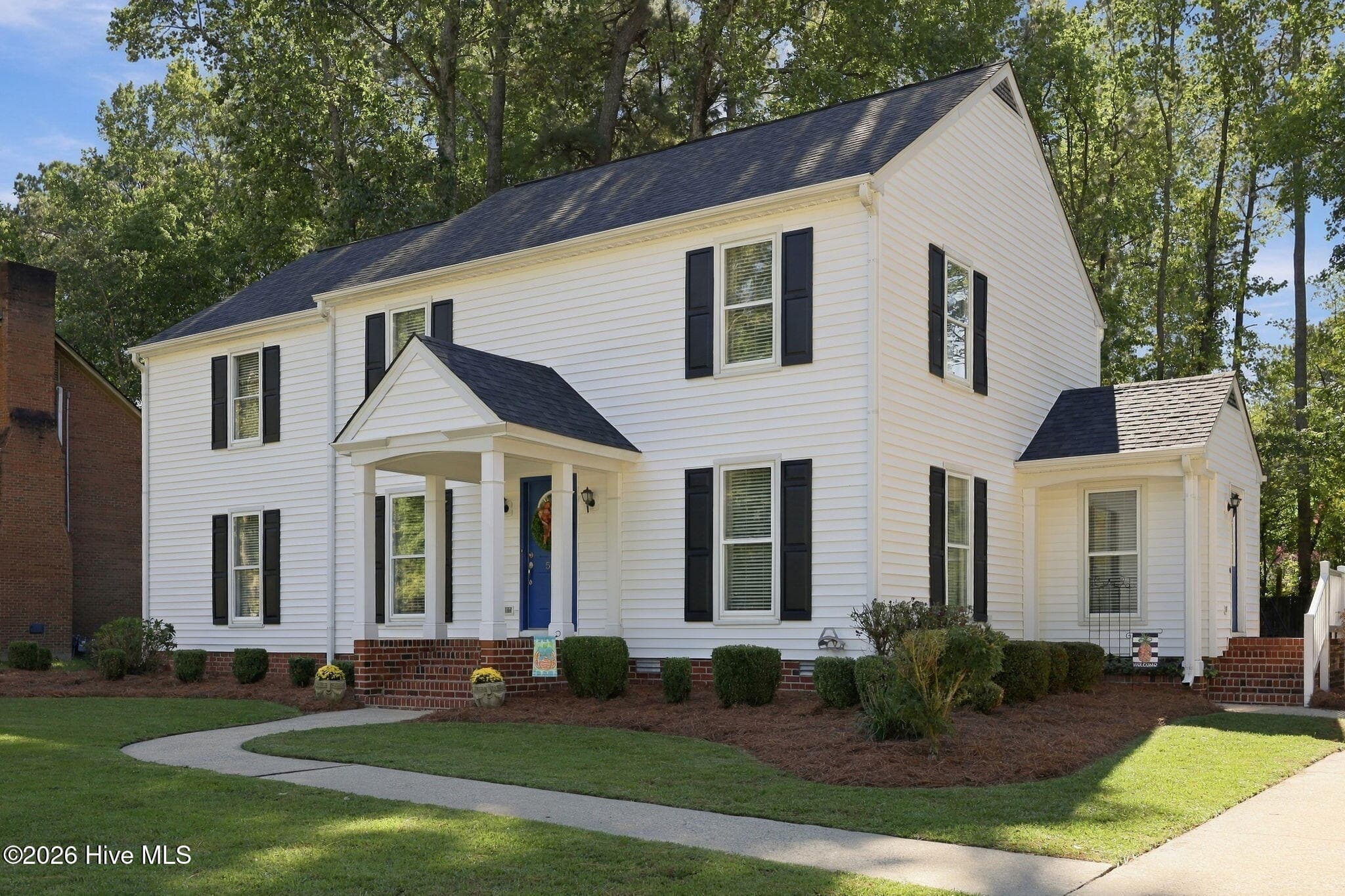 Single Family Residence at 531 Crestline Boulevard, Greenville, NC 27834, photo 8 of 123