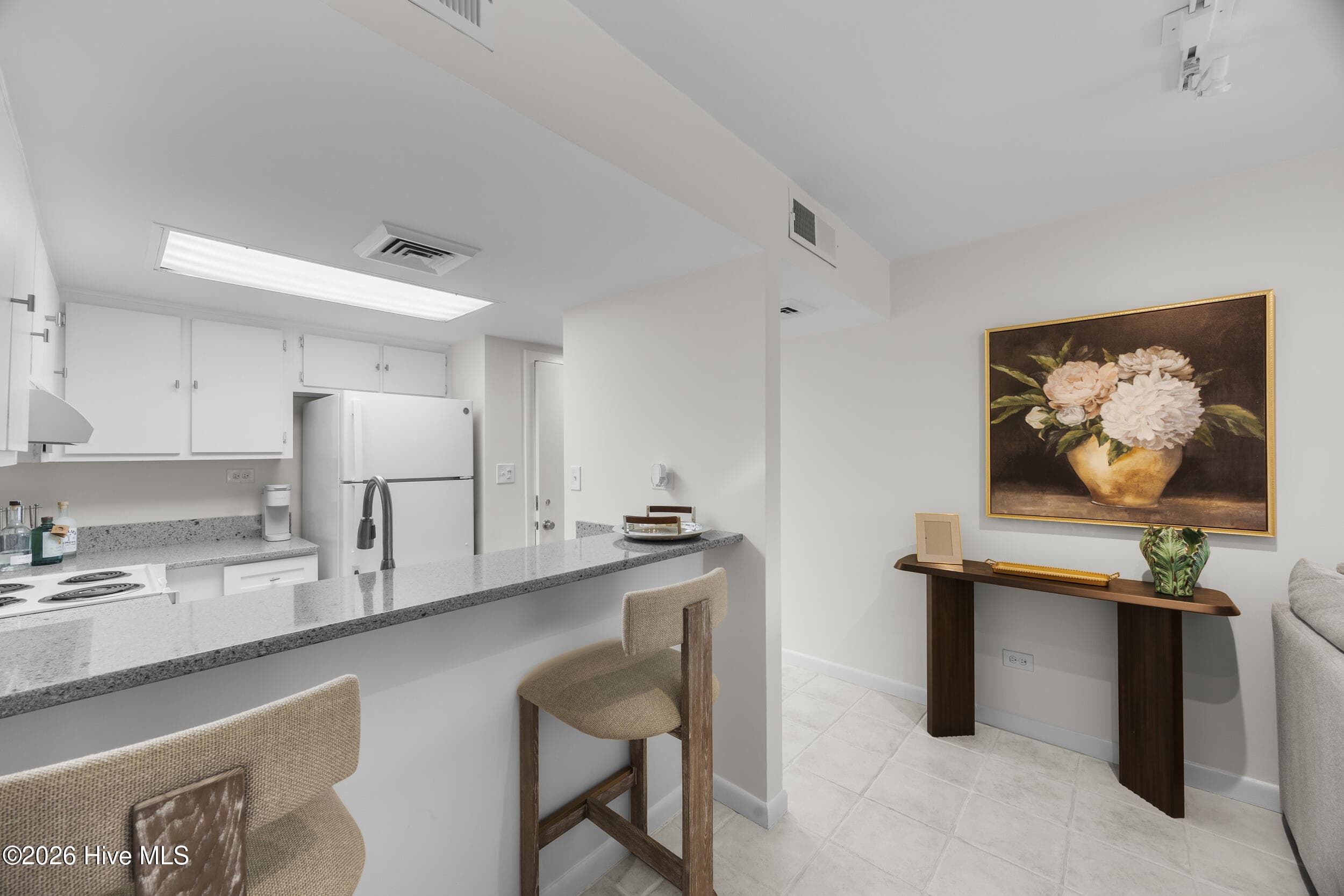 Condominium at 322 Causeway Drive Ste 101, Wrightsville Beach, NC 28480, photo 9 of 42
