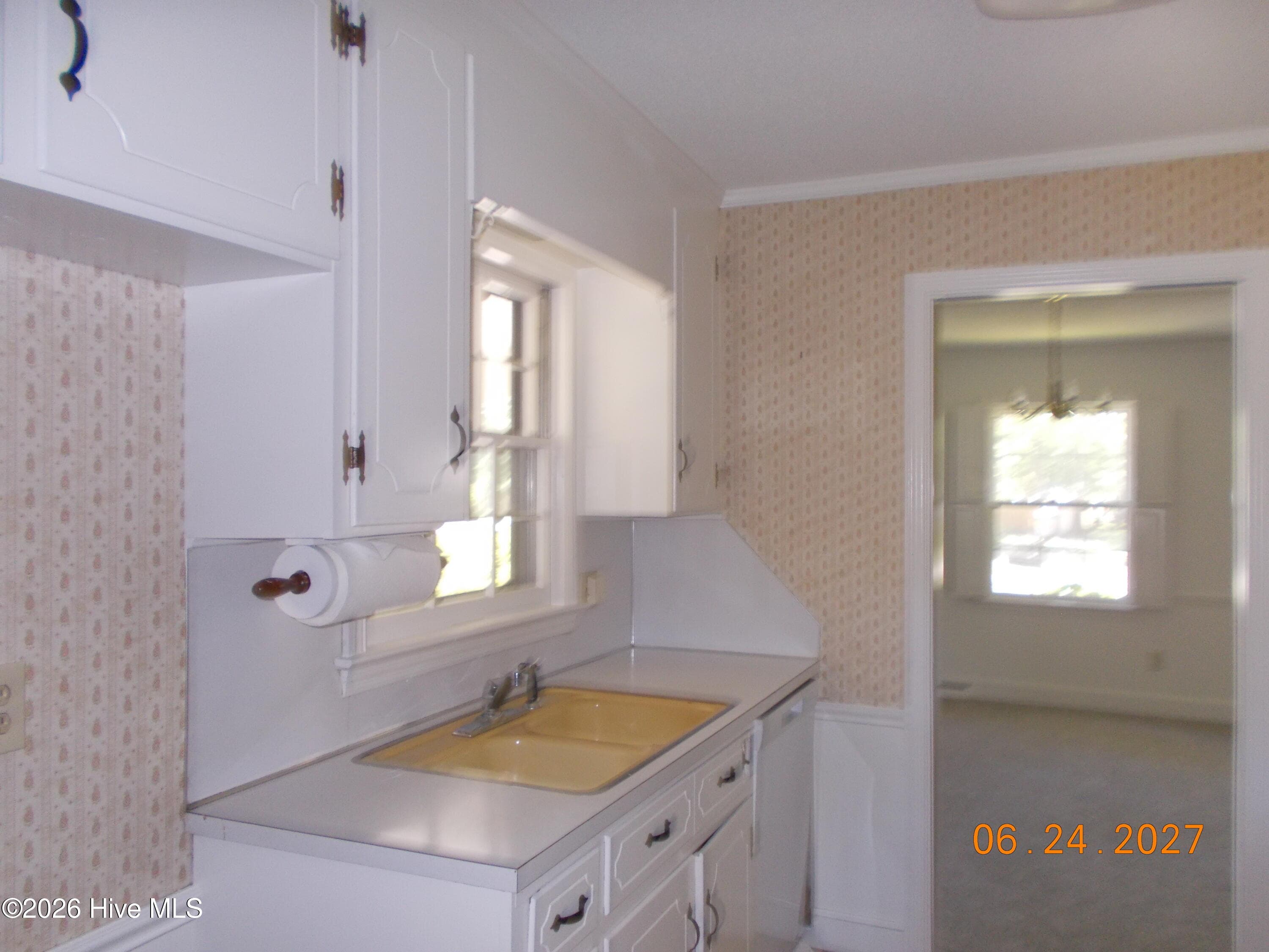 Kitchen - 2209 Stanton Road, Kinston, NC 28504