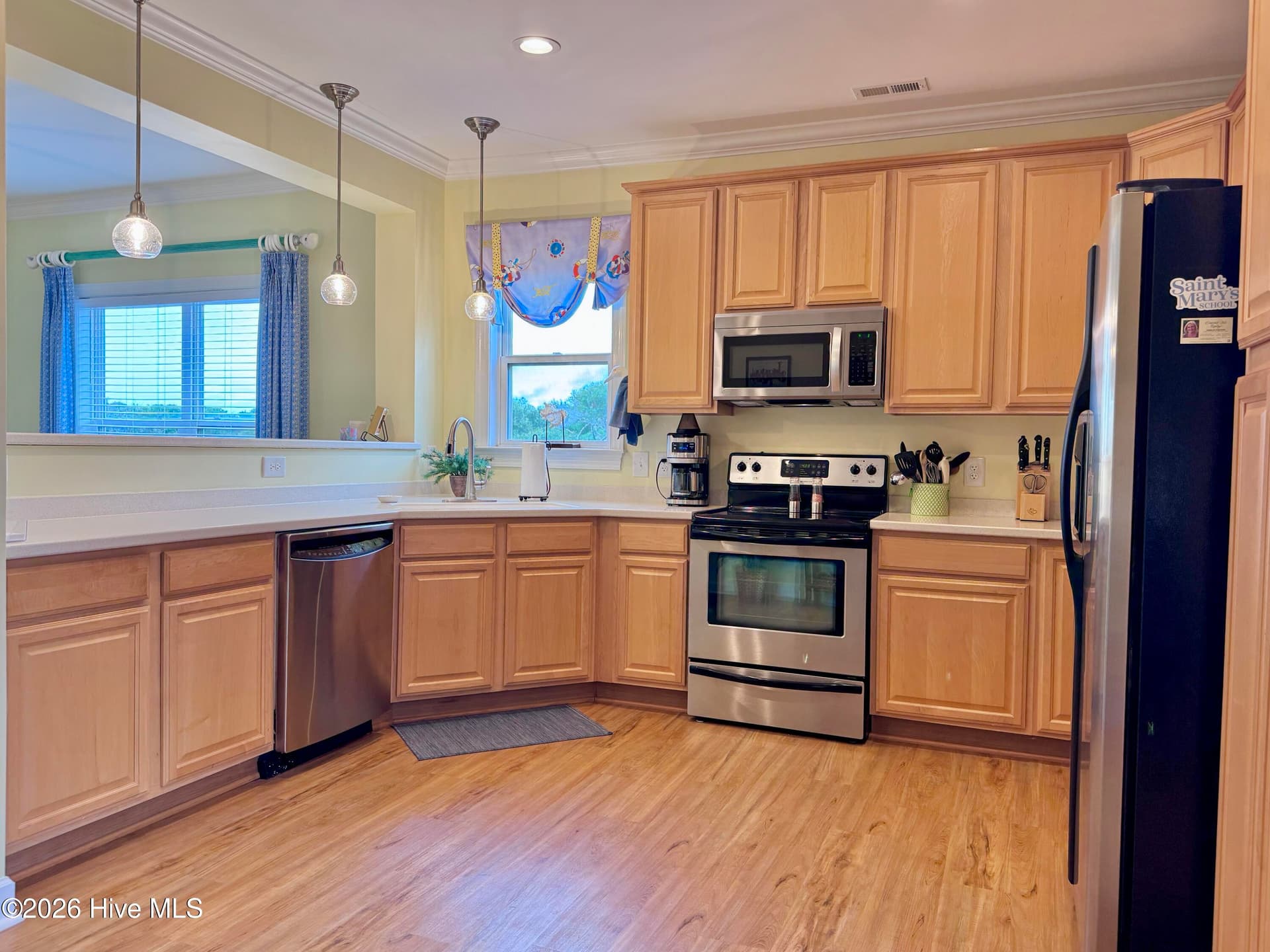 Townhouse at 118 Shell Drive West, Emerald Isle, NC 28594, photo 22 of 67