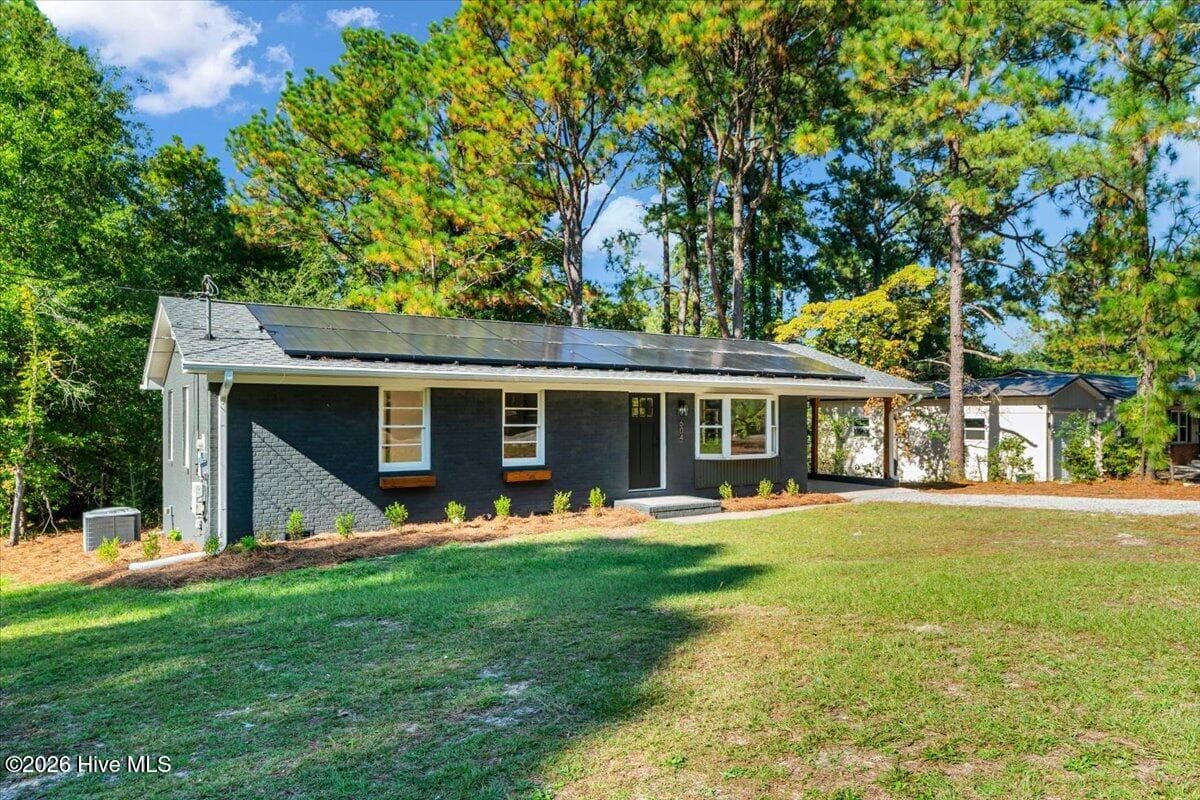 Single Family Residence at 604 S Hardin Street, Southern Pines, NC 28387, photo 45 of 46