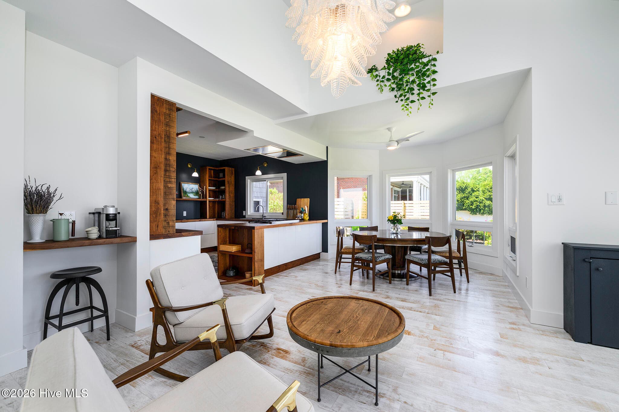 Elegant Design including matching Murano Glass Chandeliers - 228 Drake Landing, New Bern, NC 28560