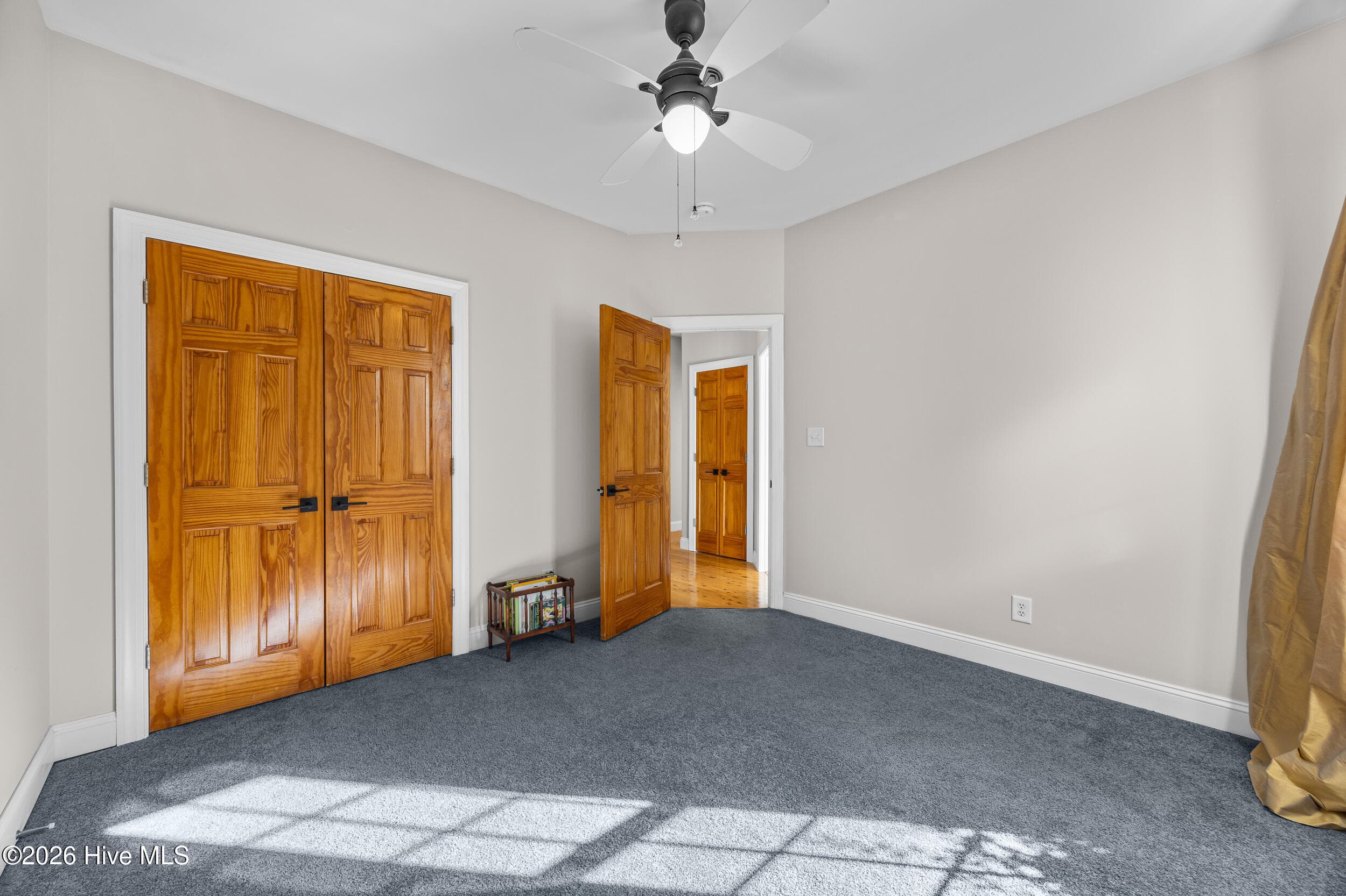 Single Family Residence at 707 N Green Tee Road, Hampstead, NC 28443, photo 30 of 63