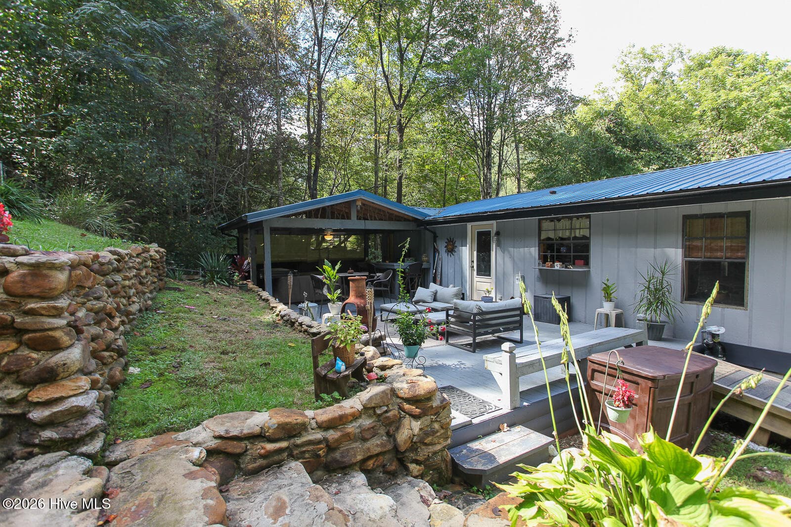 Manufactured Home at 447 Anderson Creek, Robbinsville, NC 28771, photo 48 of 98