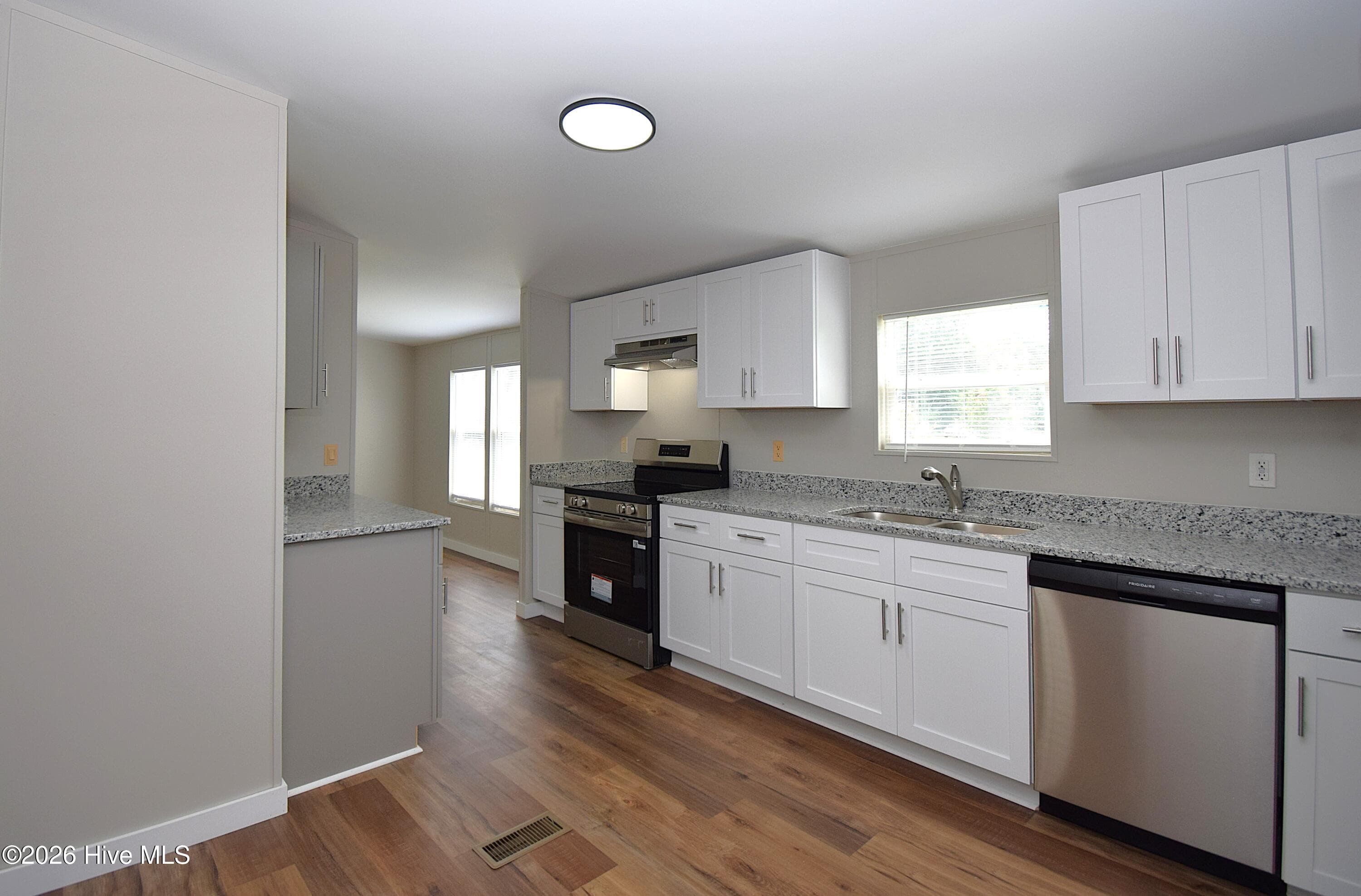 Manufactured Home at 220 Main Street, Grifton, NC 28530, photo 23 of 59