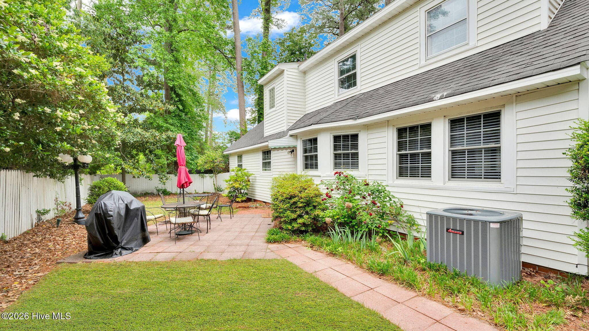 Single Family Residence at 1902 Sherwood Drive, Greenville, NC 27858, photo 10 of 59