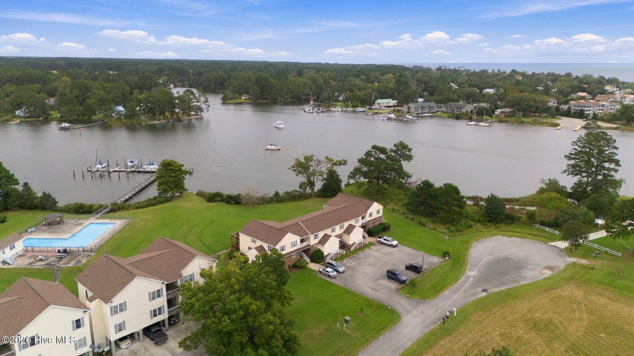Condominium at 8047 Treasure Drive Apt 8, Oriental, NC 28571, photo 10 of 49