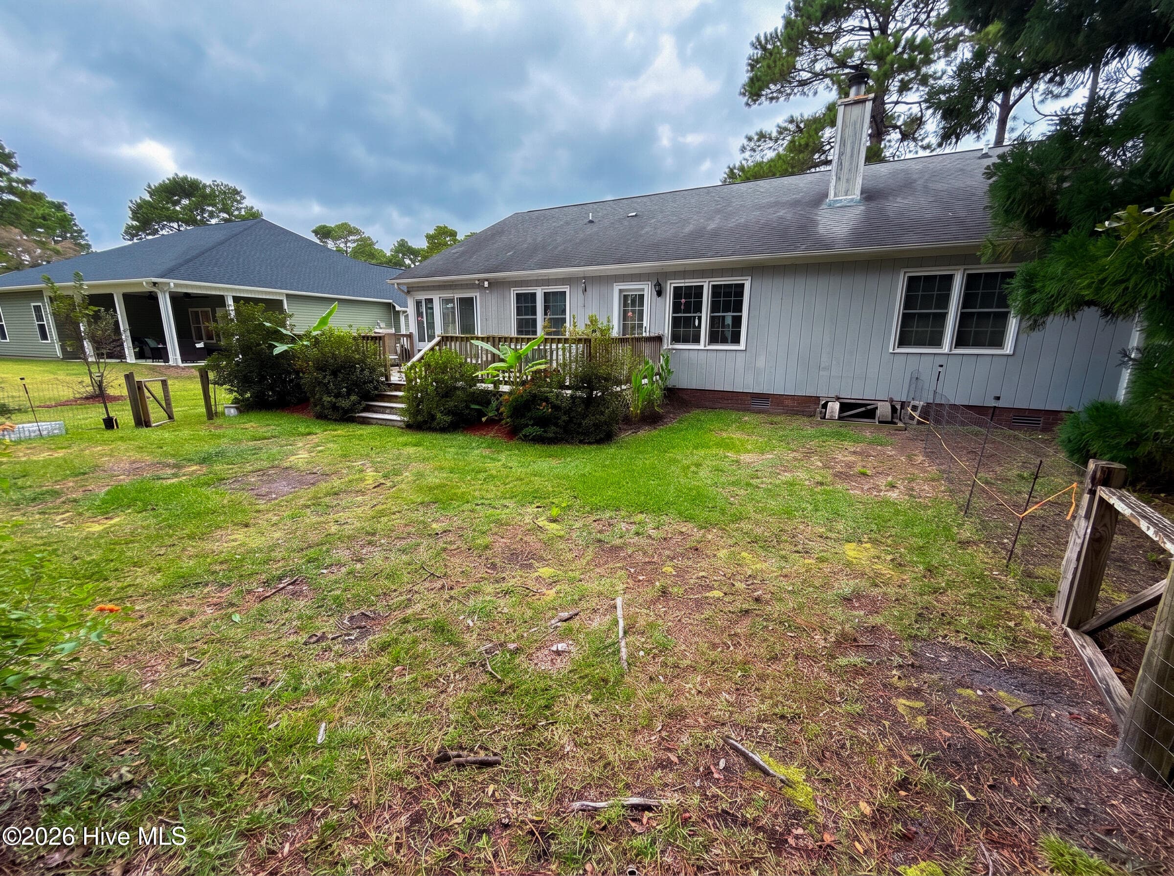 Single Family Residence at 1811 Caracara Drive, New Bern, NC 28560, photo 13 of 29