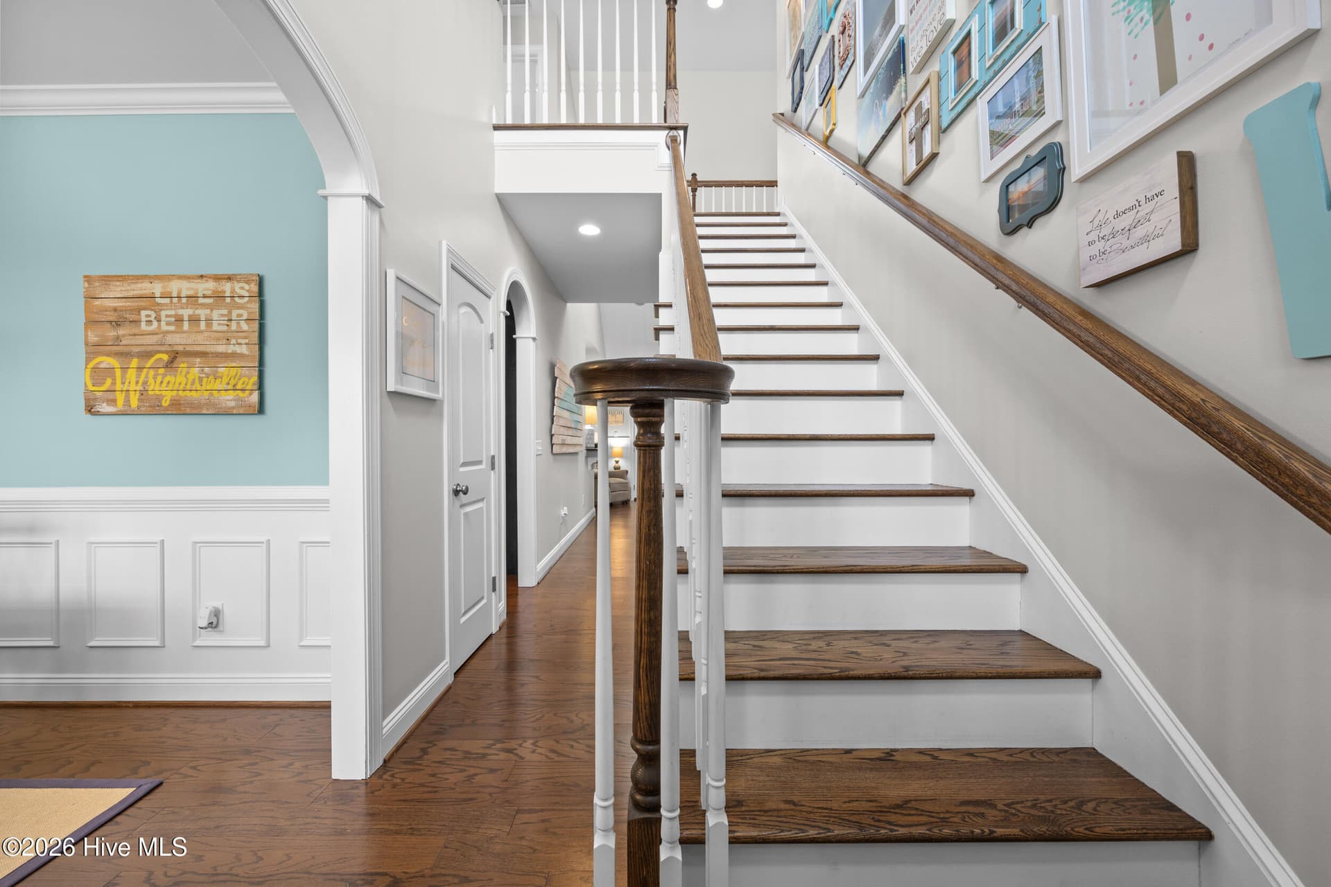 Single Family Residence at 7061 Forest Bend Lane, Wilmington, NC 28411, photo 10 of 67