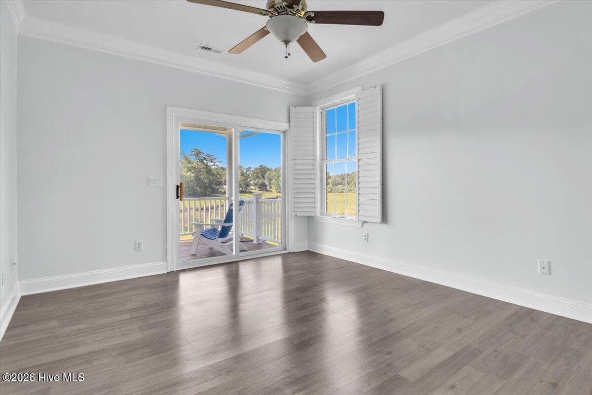 Single Family Residence at 609 Sawgrass Road, Hampstead, NC 28443, photo 31 of 105