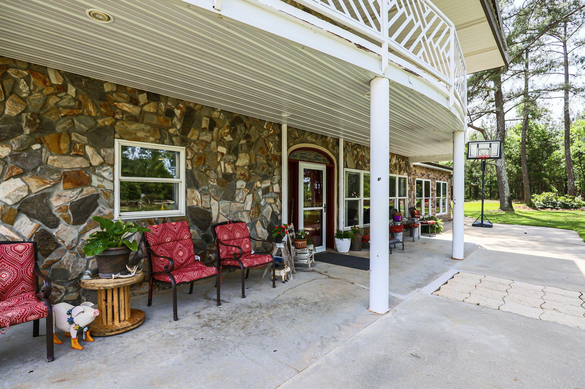 Single Family Residence at 9466 Clarks Mill Road, Avera, GA 30803, photo 7 of 72