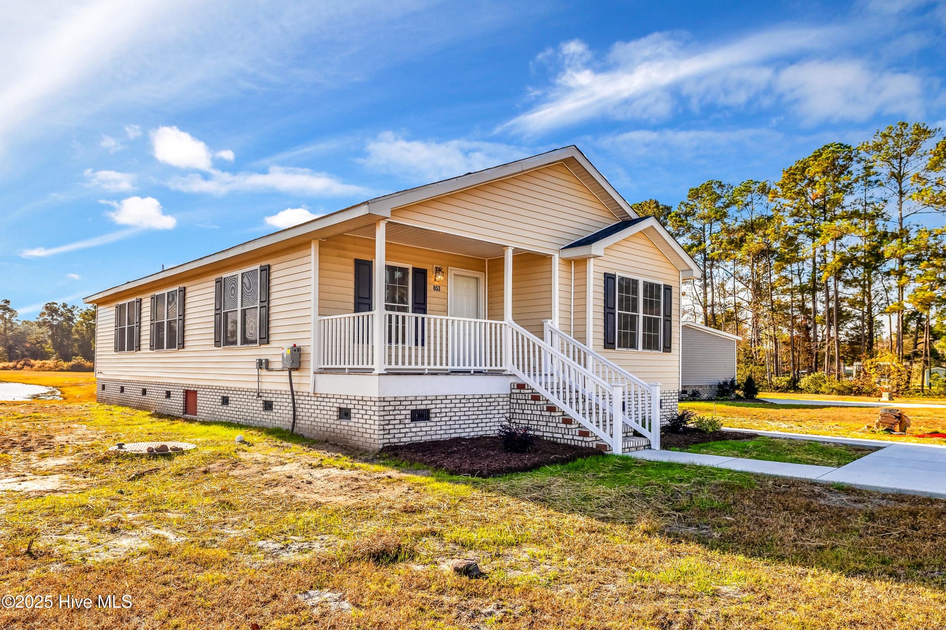 853 Yaupon Drive SW, Calabash, NC 28467