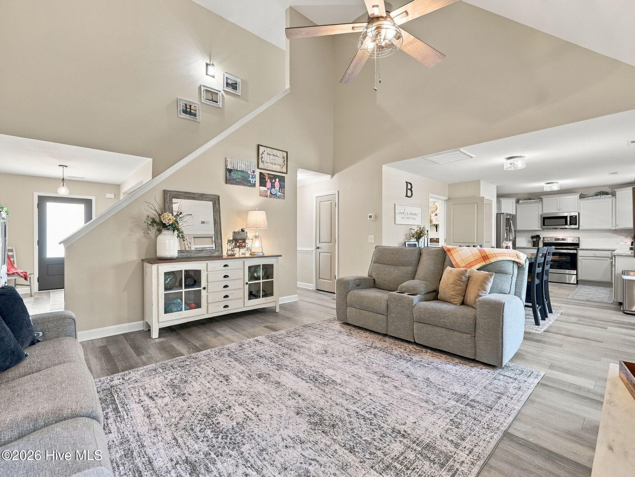 Single Family Residence at 819 Cooke Drive, Hubert, NC 28539, photo 12 of 53