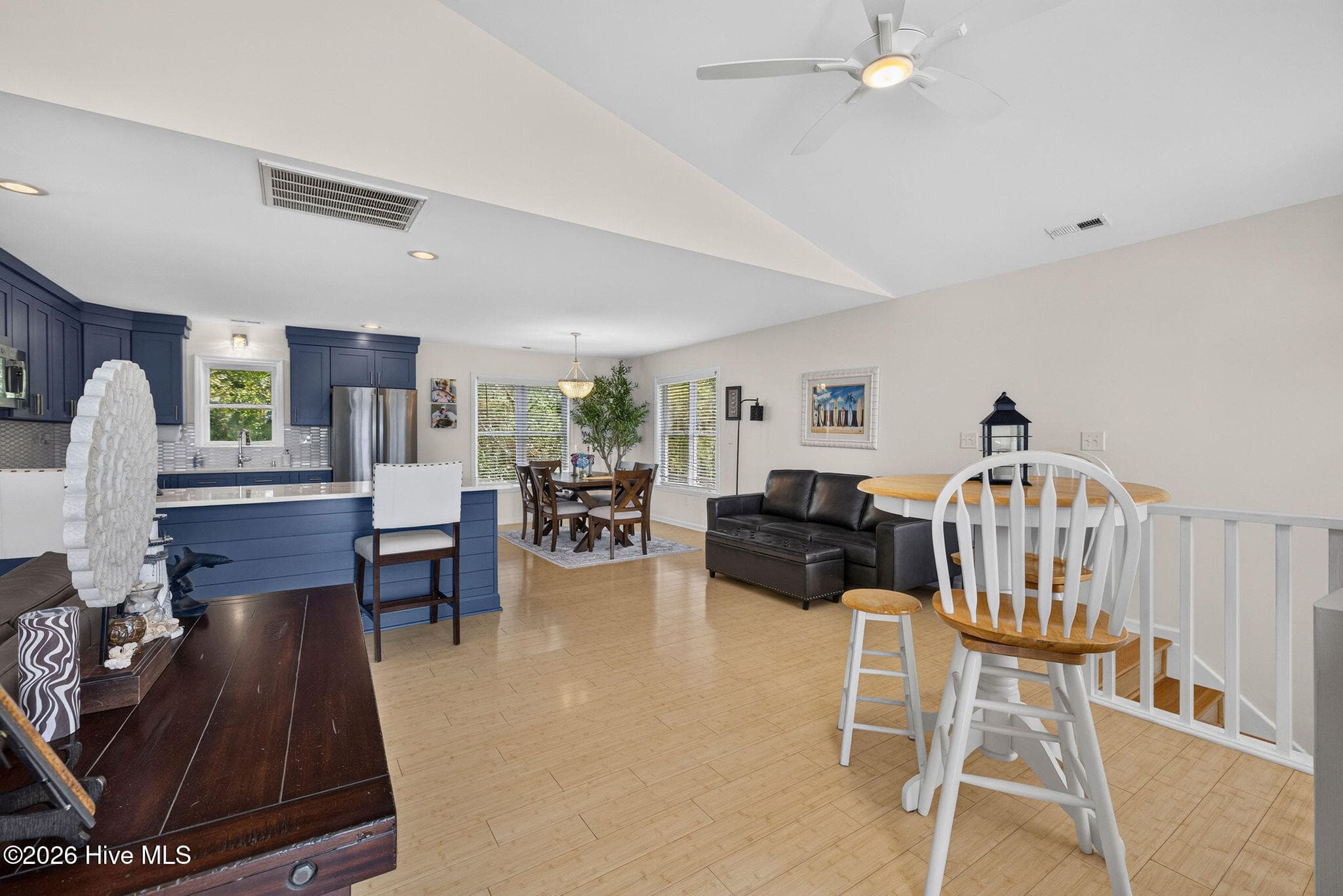 Single Family Residence at 21 S Oak Drive, Surf City, NC 28445, photo 26 of 46