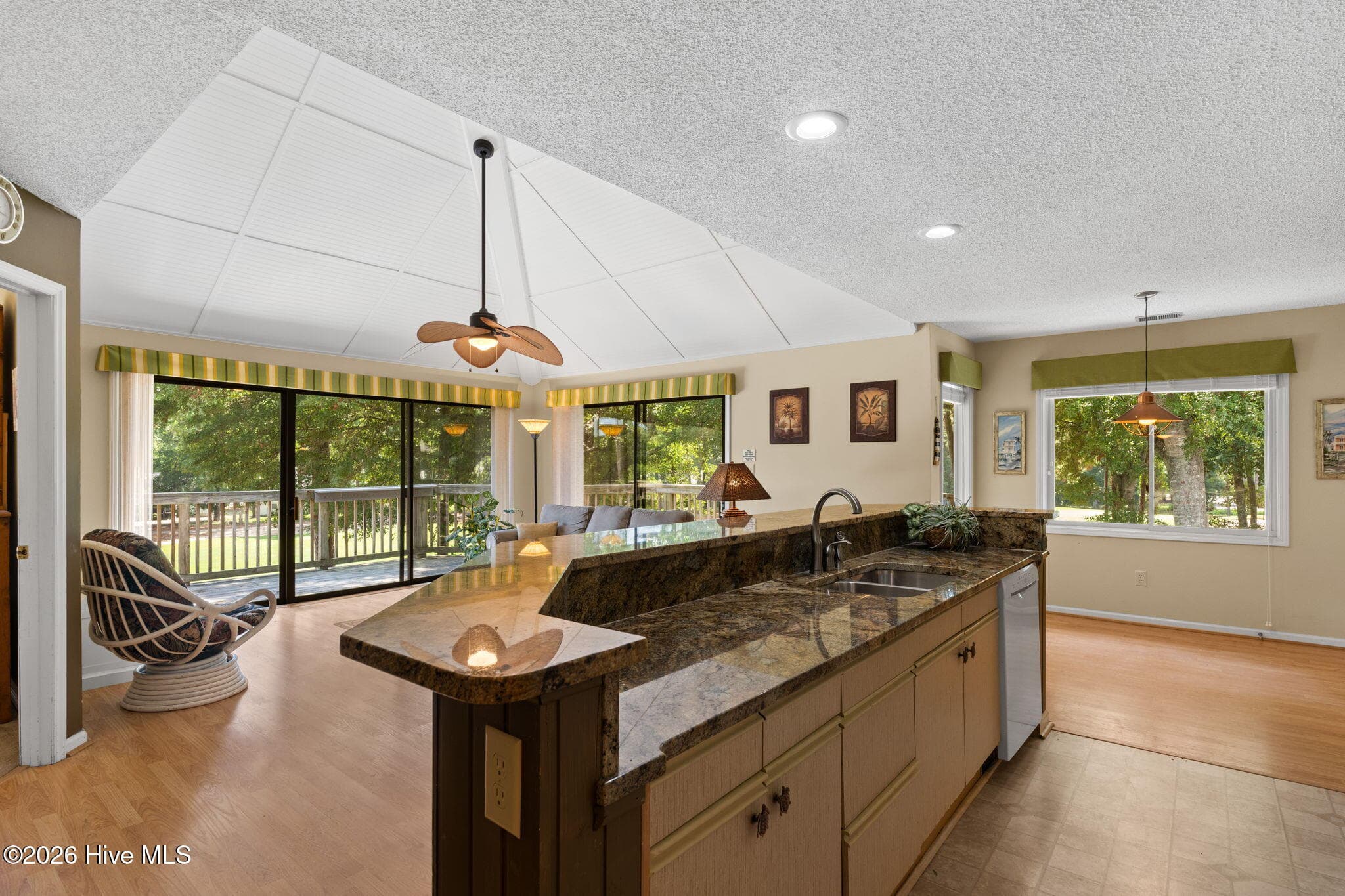 Granite Countertops - 804 Colony Place SW # F, Sunset Beach, NC 28468