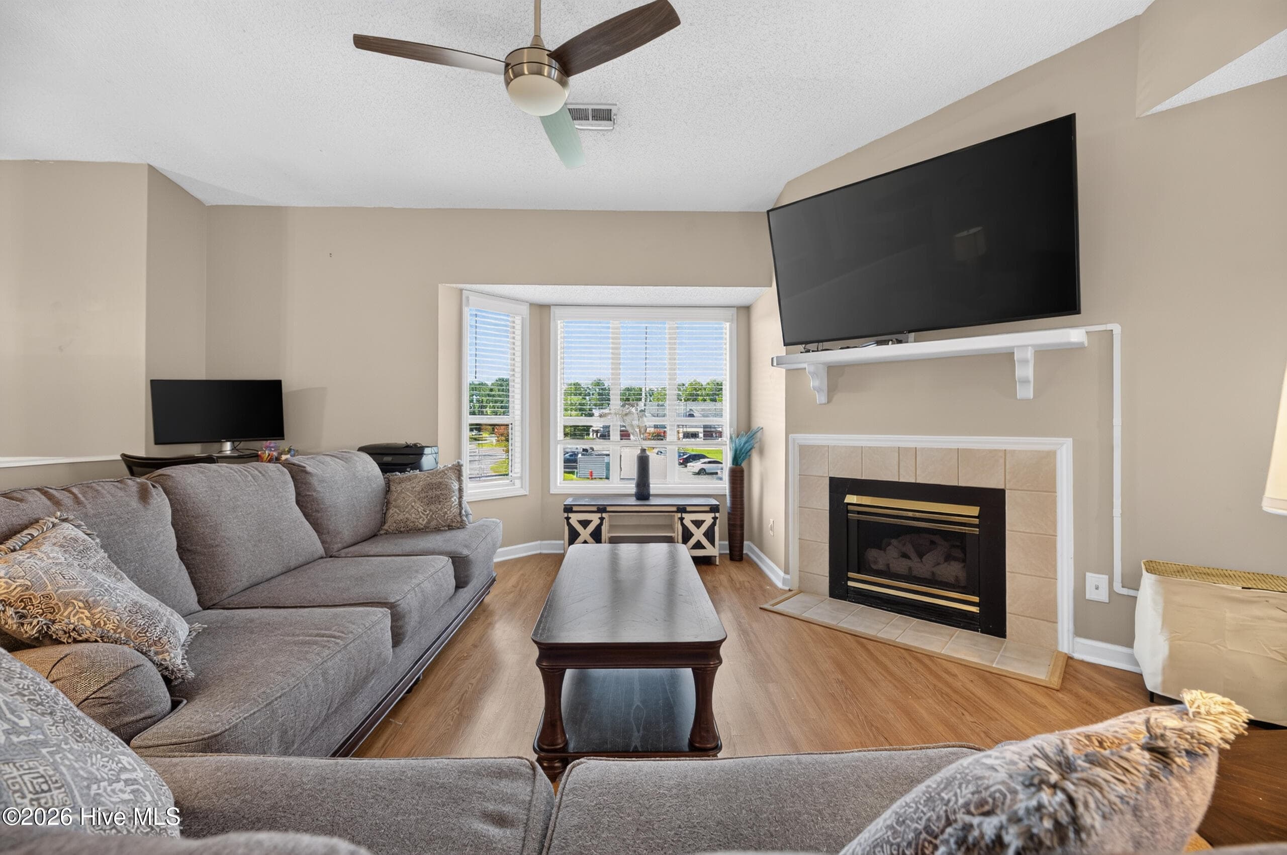 101 Breezewood Drive H, Greenville, NC 27858