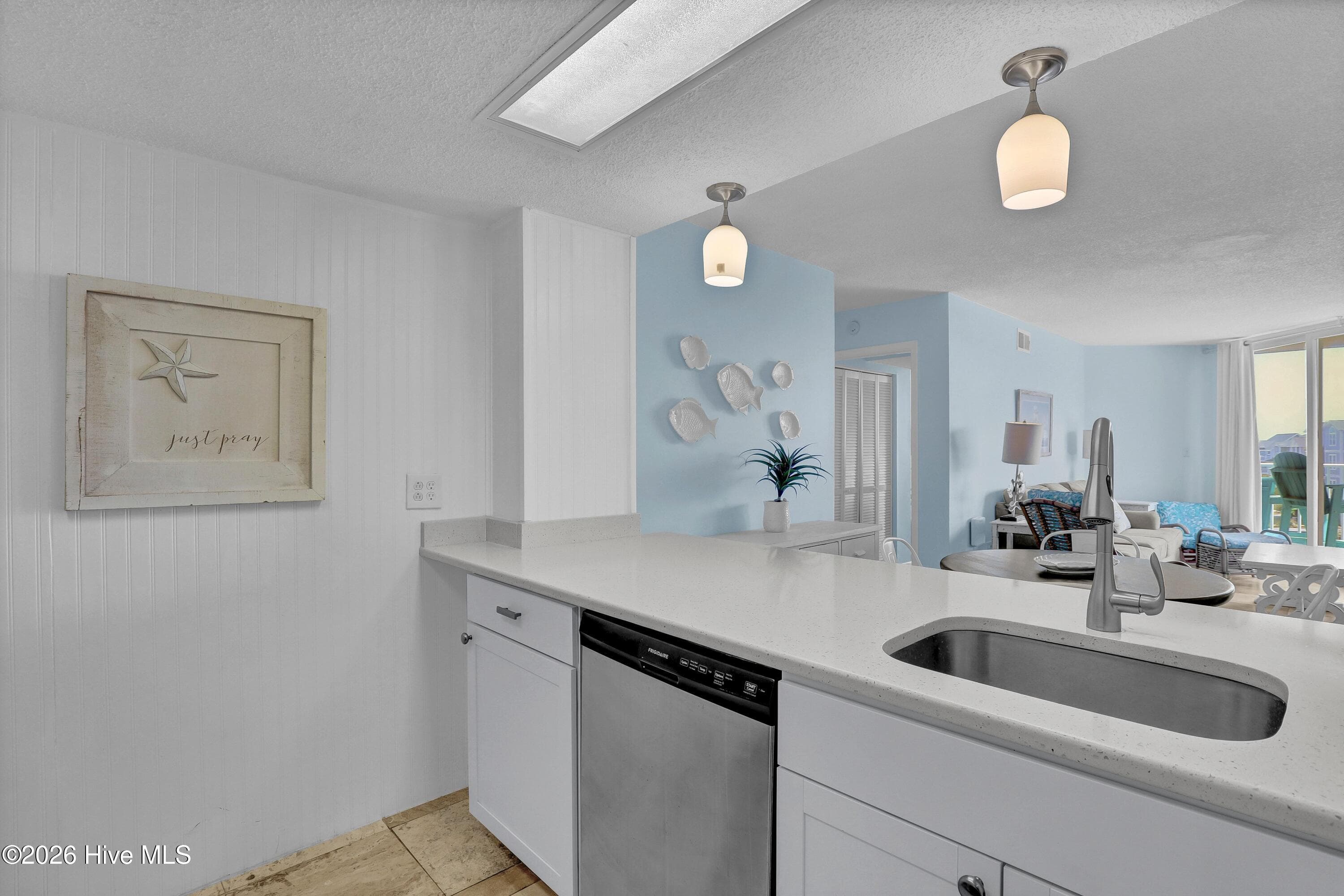 Condominium at 2000 New River Inlet Road 3213, North Topsail Beach, NC 28460, photo 4 of 54