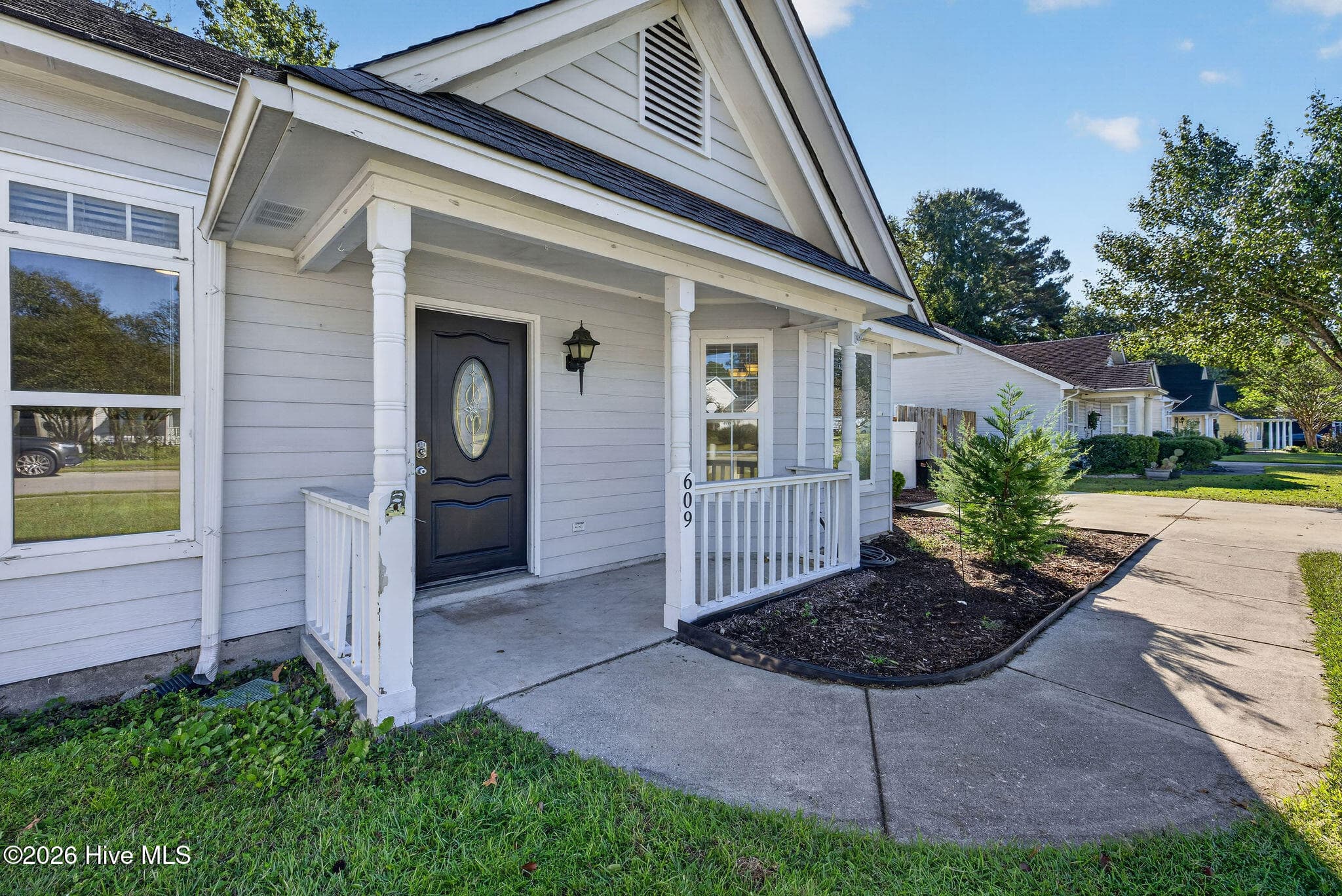 Single Family Residence at 609 Bay Blossom Drive, Wilmington, NC 28411, photo 5 of 38
