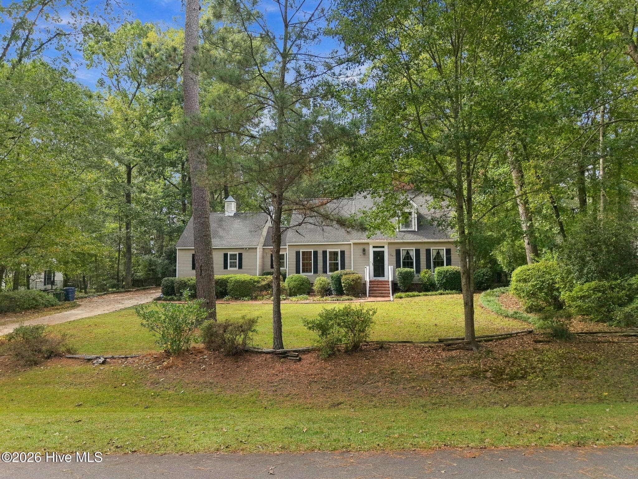 Single Family Residence at 104 Windermere Court, Greenville, NC 27858, photo 9 of 58