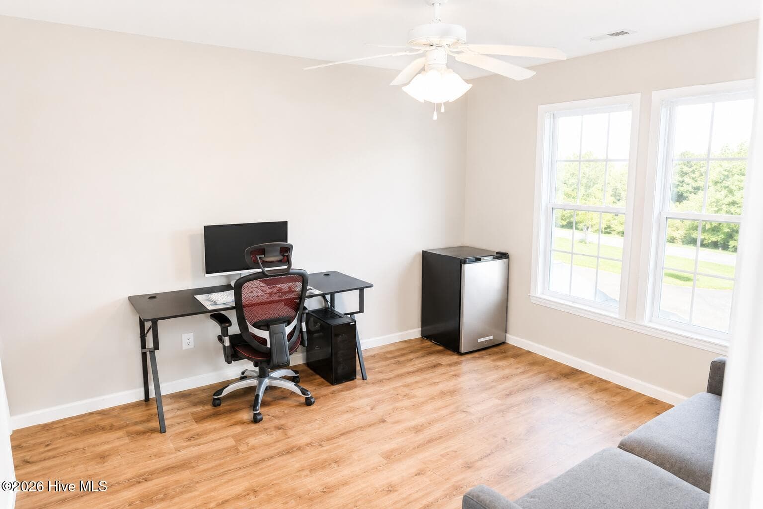 Single Family Residence at 103 Amberwine Circle, Richlands, NC 28574, photo 24 of 34