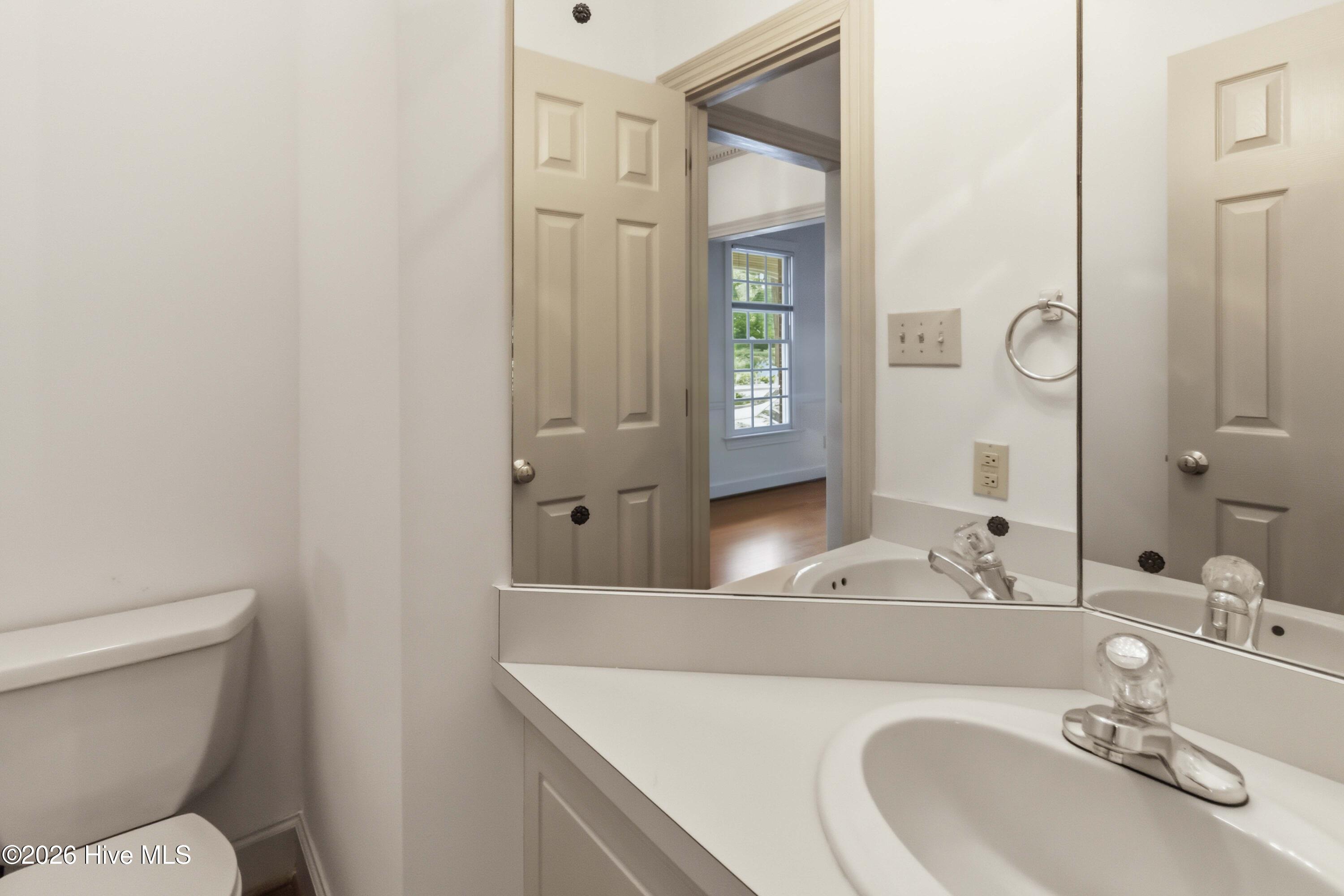 Single Family Residence at 4924 Country Club Drive N, Wilson, NC 27896, photo 13 of 49