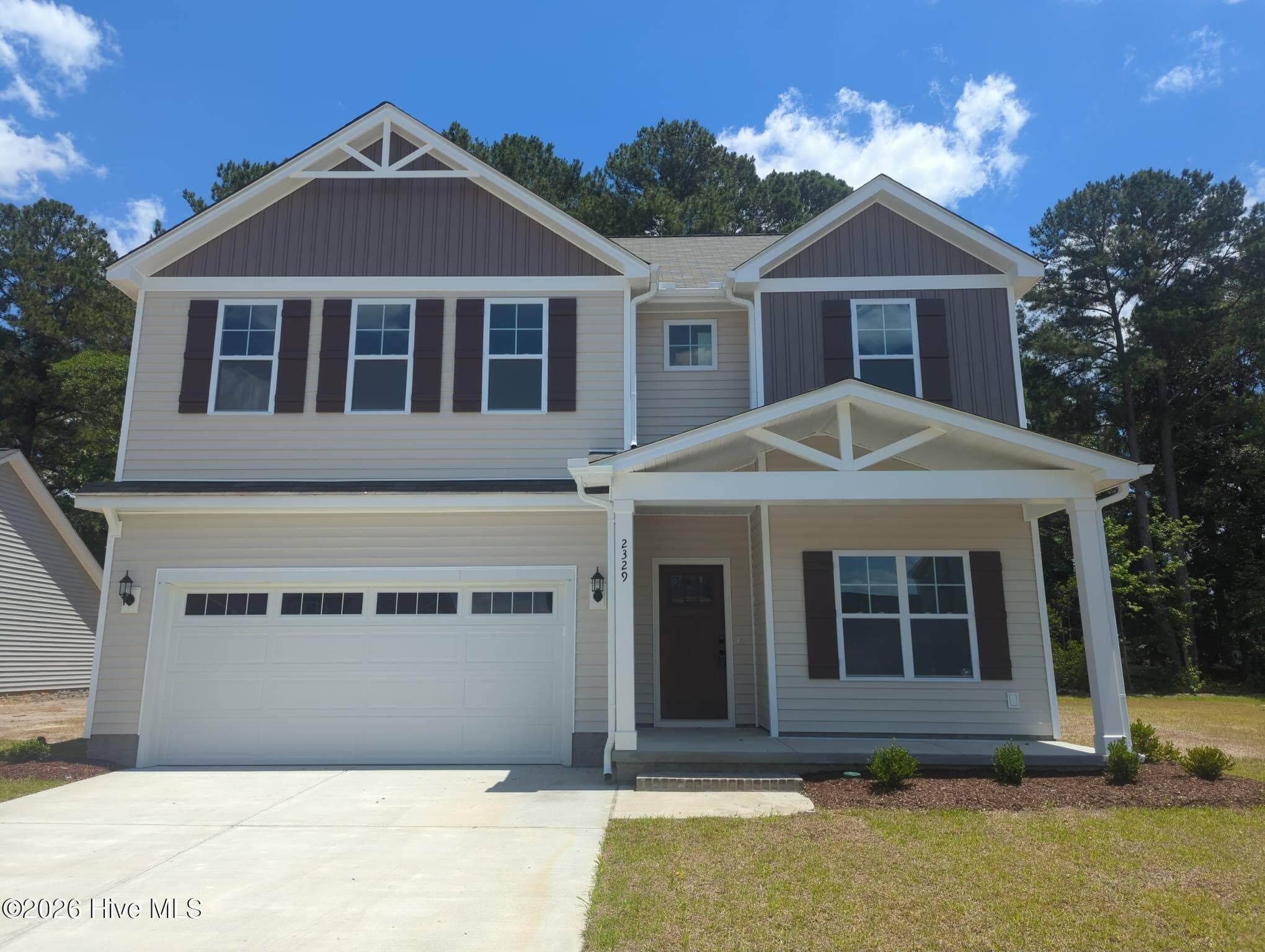 Single Family Residence at 2329 Rhinestone Drive, Winterville, NC 28590, photo 4 of 81